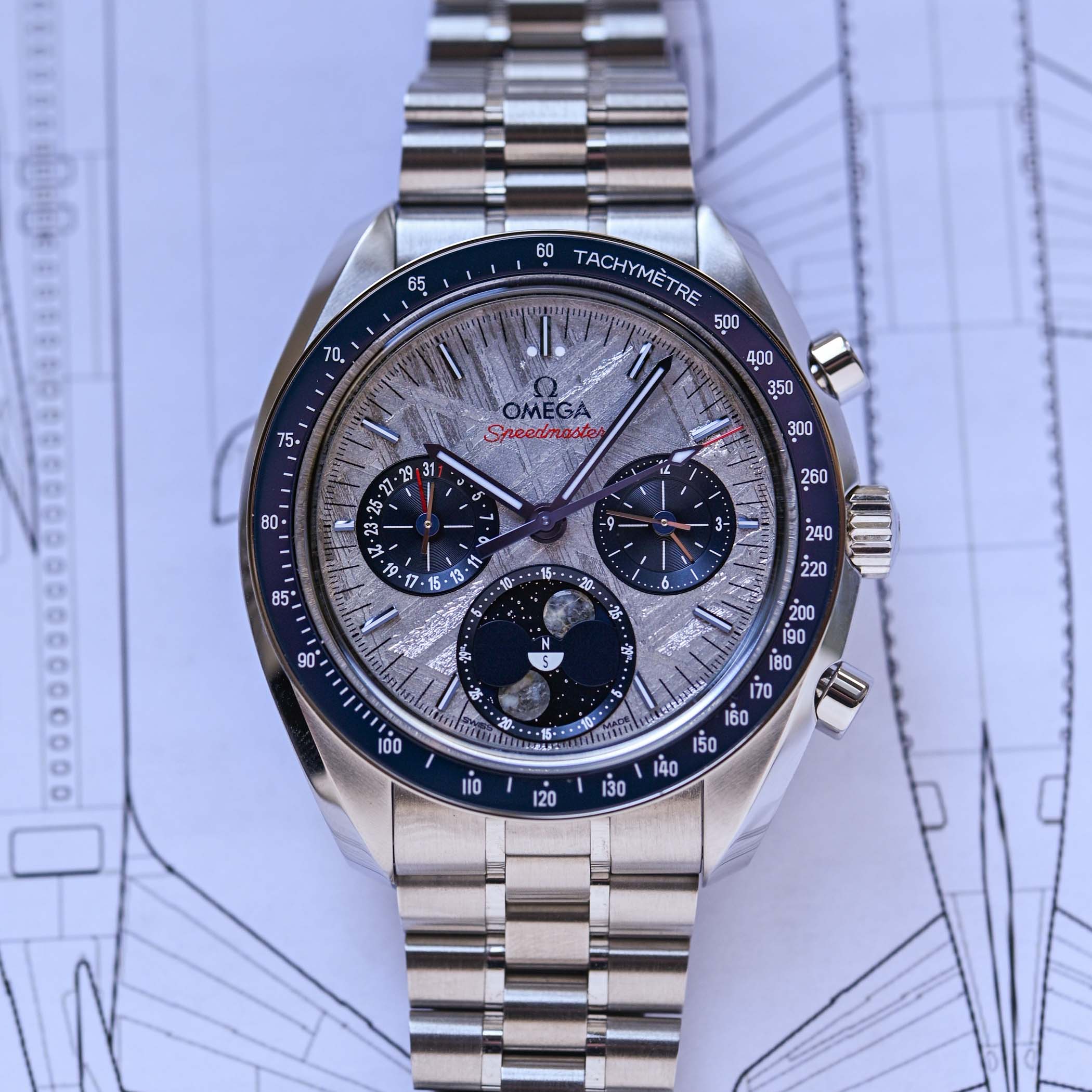 Omega Speedmaster Moonphase Meteorite 43mm hand-wound 2025 review - 11 Omega Speedmaster Moonphase Meteorite 43mm hand-wound 2025 review - 11