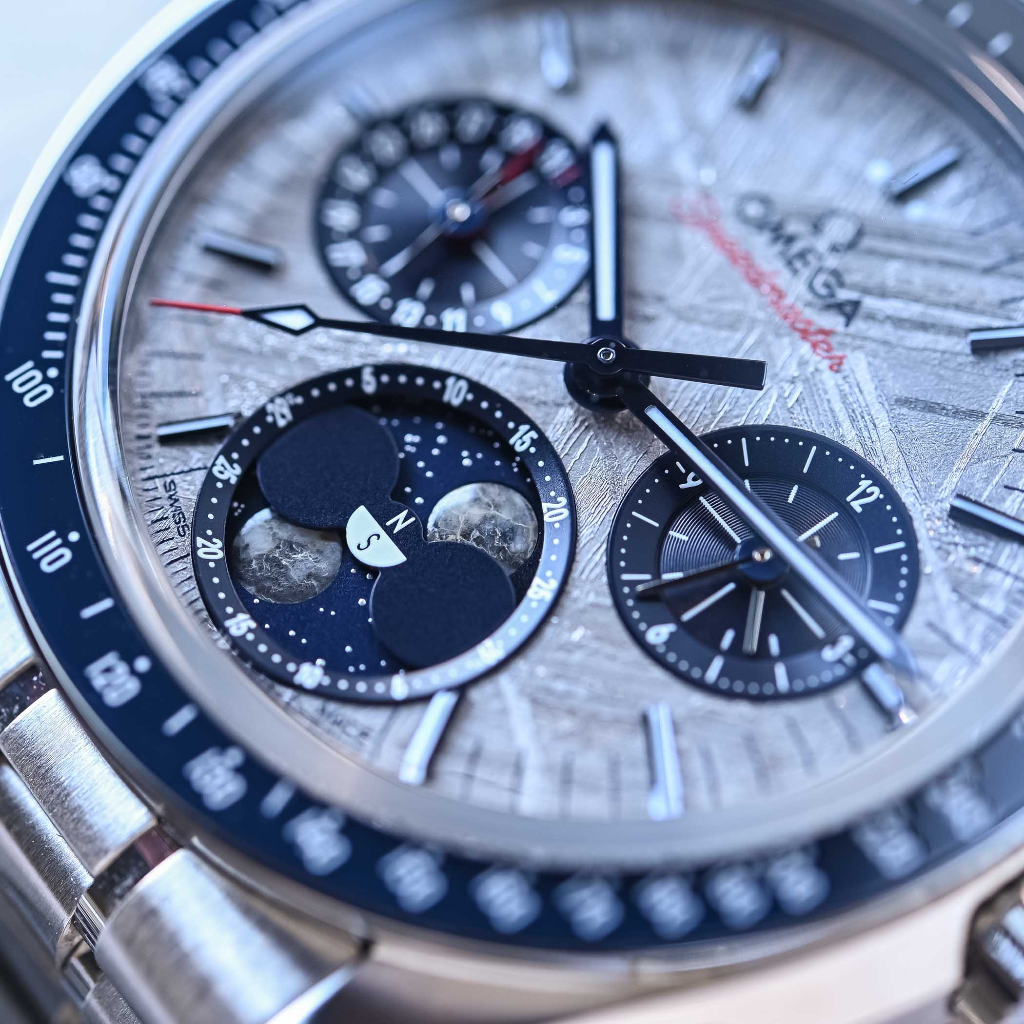 Omega Speedmaster Moonphase Meteorite 43mm hand-wound 2025 review - 5 Omega Speedmaster Moonphase Meteorite 43mm hand-wound 2025 review - 5