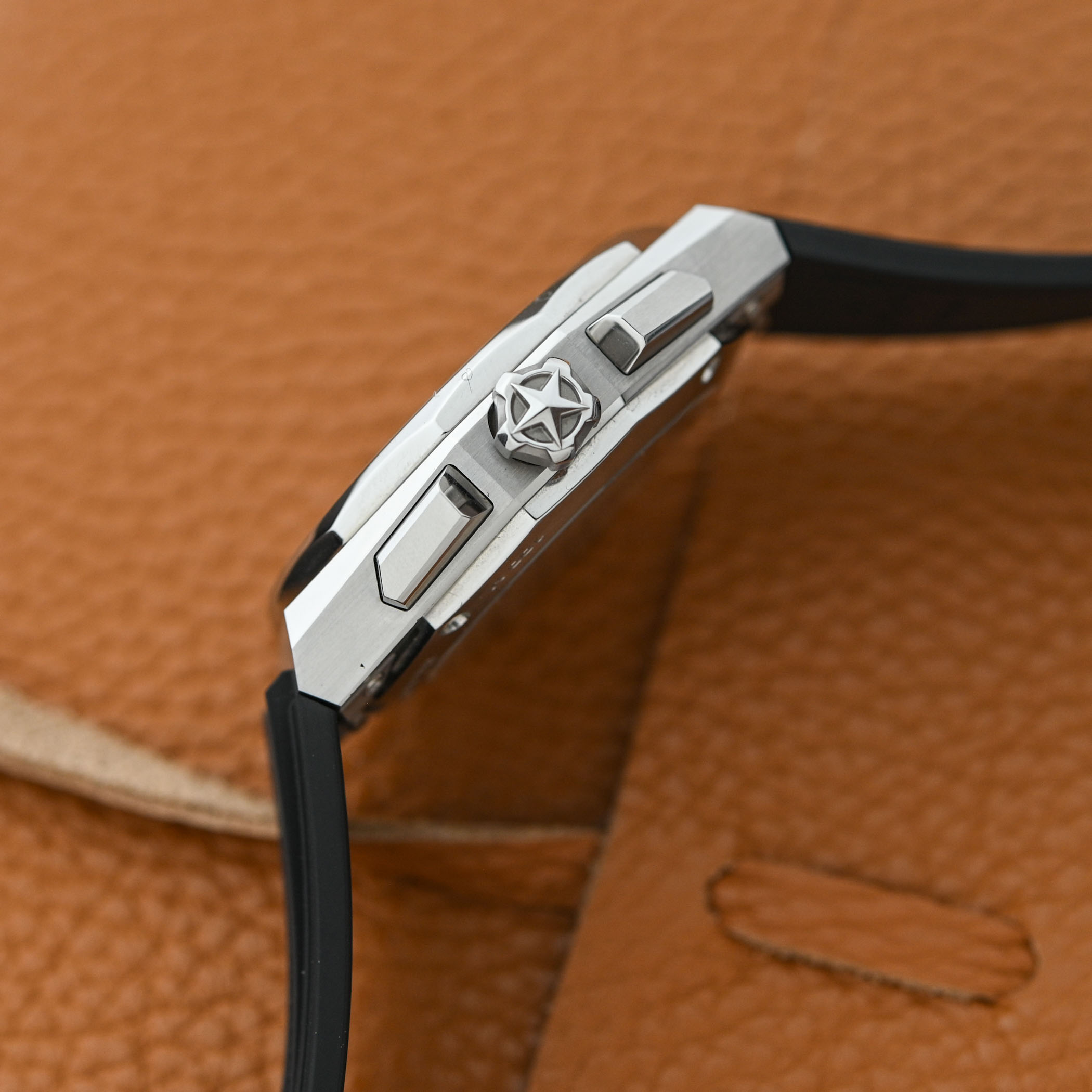 Zenit hDefy Skyline Chronograph Skeleton video review - 8 Zenit hDefy Skyline Chronograph Skeleton video review - 8