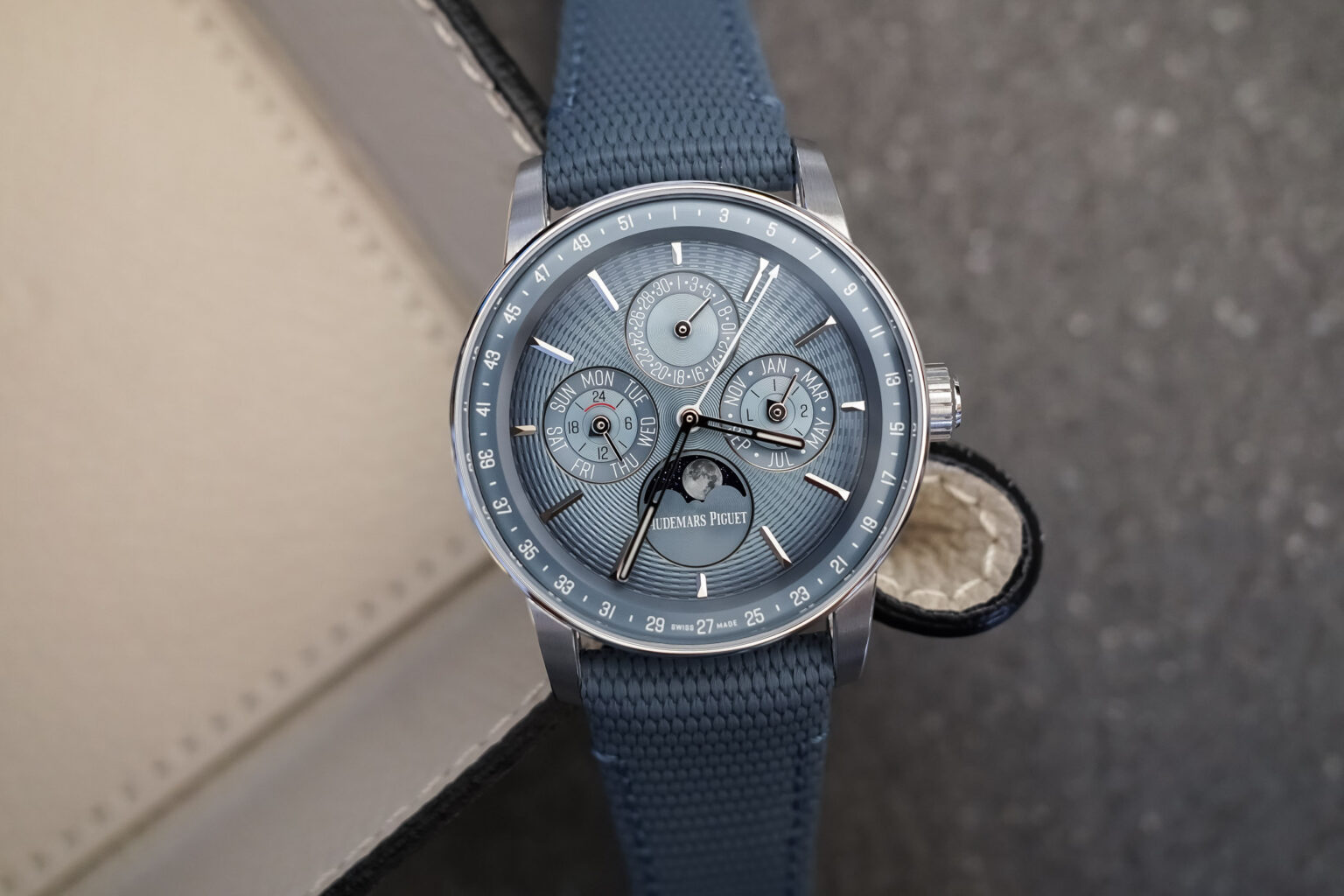 First Look: The New-Gen AP Code 11.59 Perpetual Calendar with Calibre 7138