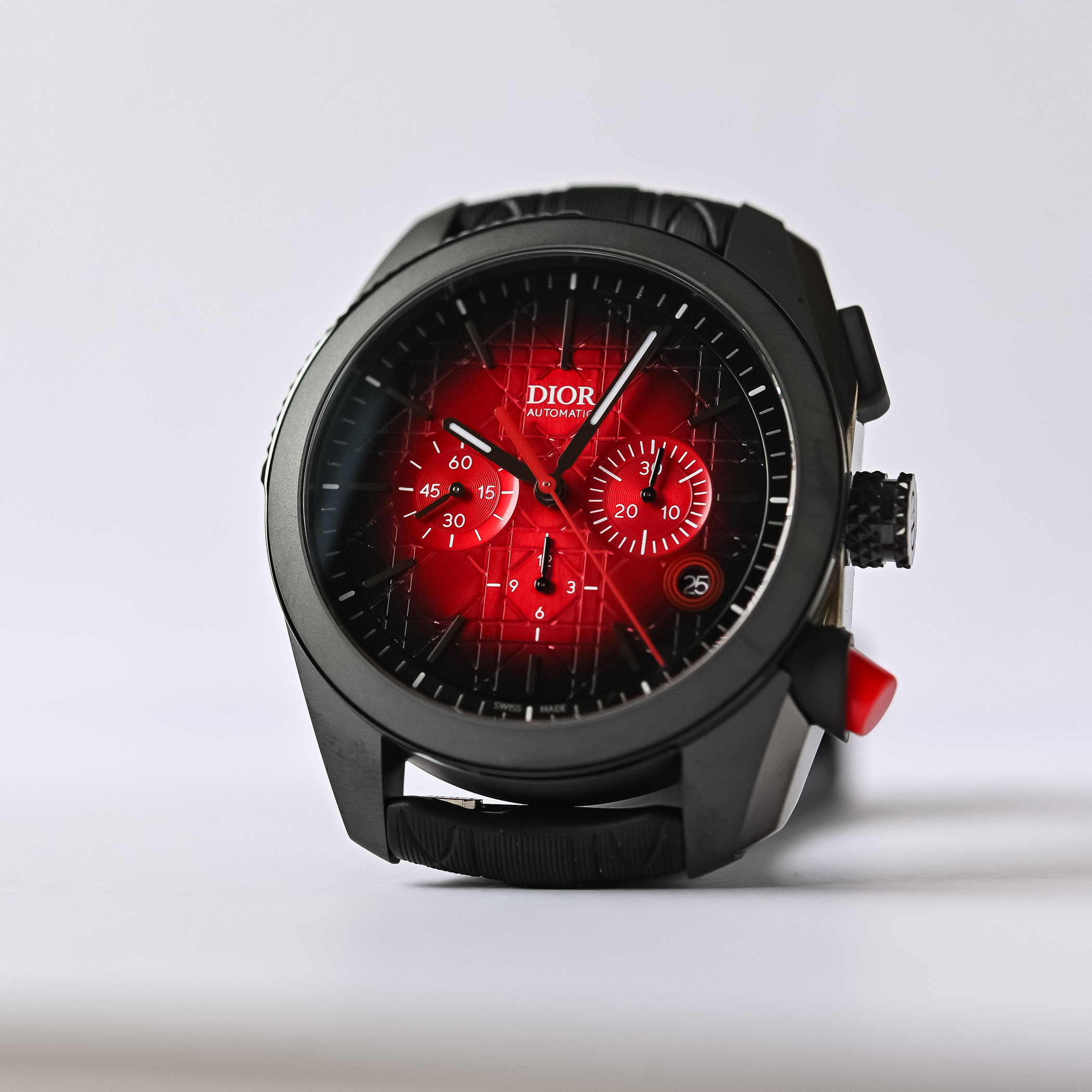 Dior Chiffre Rouge Chronograph Black Ultramatte Red Dial 2025 - Review - 4 Dior Chiffre Rouge Chronograph Black Ultramatte Red Dial 2025 - Review - 4