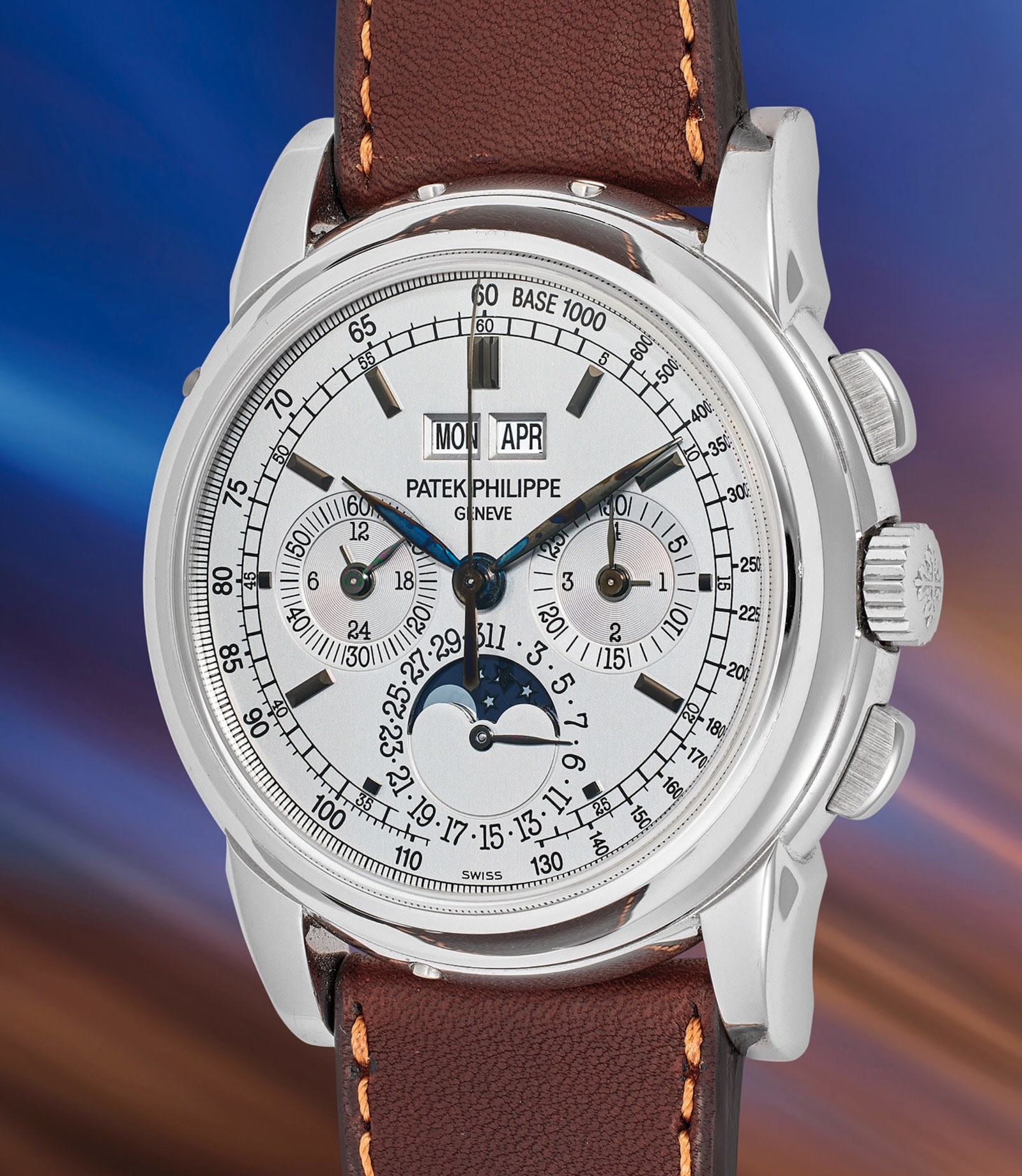 Screenshot A white gold Patek 5970G - image by Phillips