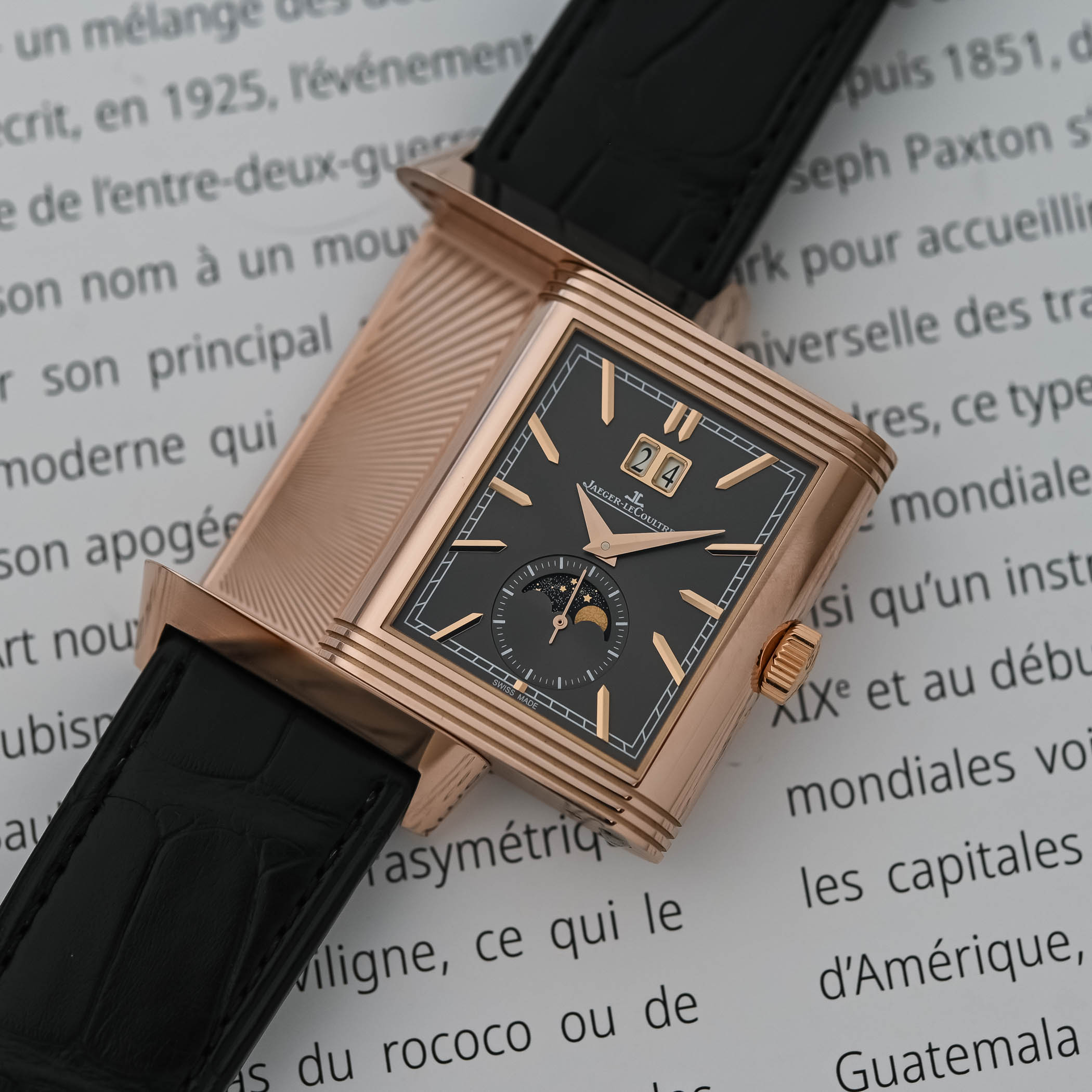 Reverso Nonantième Enamel caseback detail