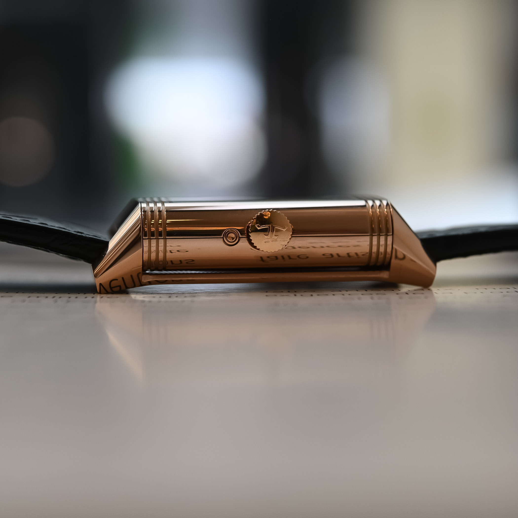 2025 Jaeger-LeCoultre Reverso Tribute Nonantieme Enamel Jumping Hour Digital Q71125E1 review - 7 2025 Jaeger-LeCoultre Reverso Tribute Nonantieme Enamel Jumping Hour Digital Q71125E1 review - 7