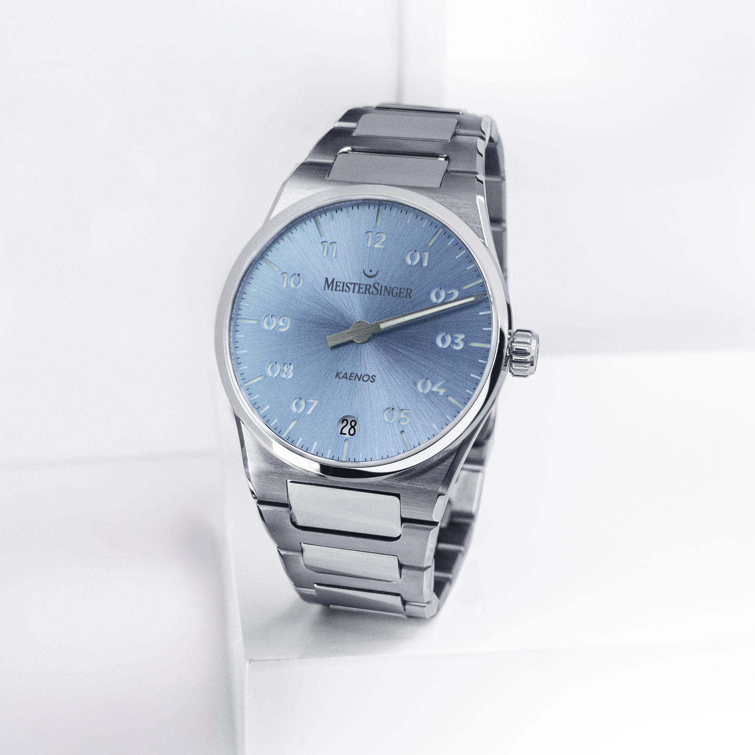 MeisterSinger Kaenos and Kaenos Open Date - elegant sports watch integrated bracelet single-hand display - 8 MeisterSinger Kaenos and Kaenos Open Date - elegant sports watch integrated bracelet single-hand display - 8