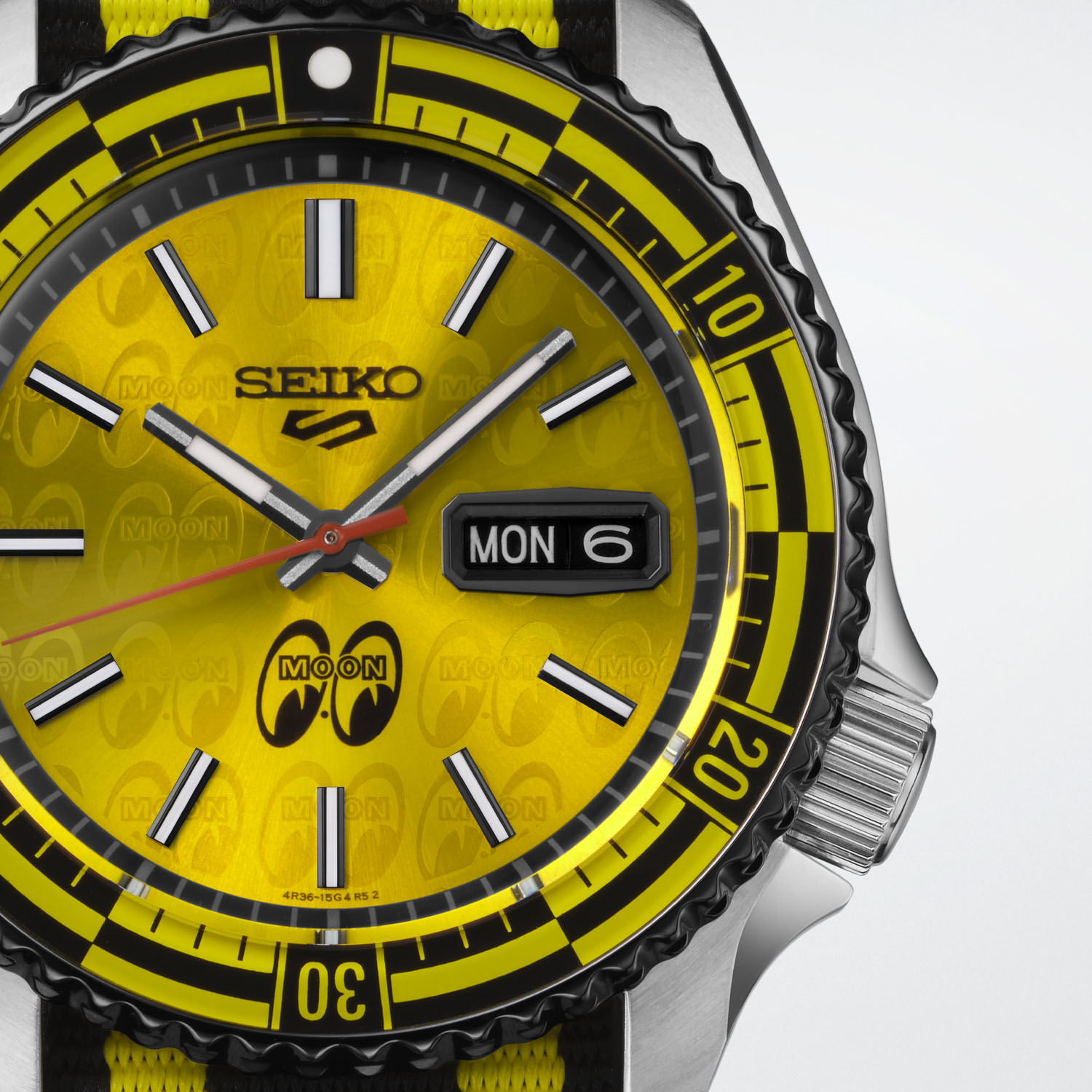 Seiko 5 Sports Mooneyes Limited Edition SRPL39 - 3 Seiko 5 Sports Mooneyes Limited Edition SRPL39 - 3