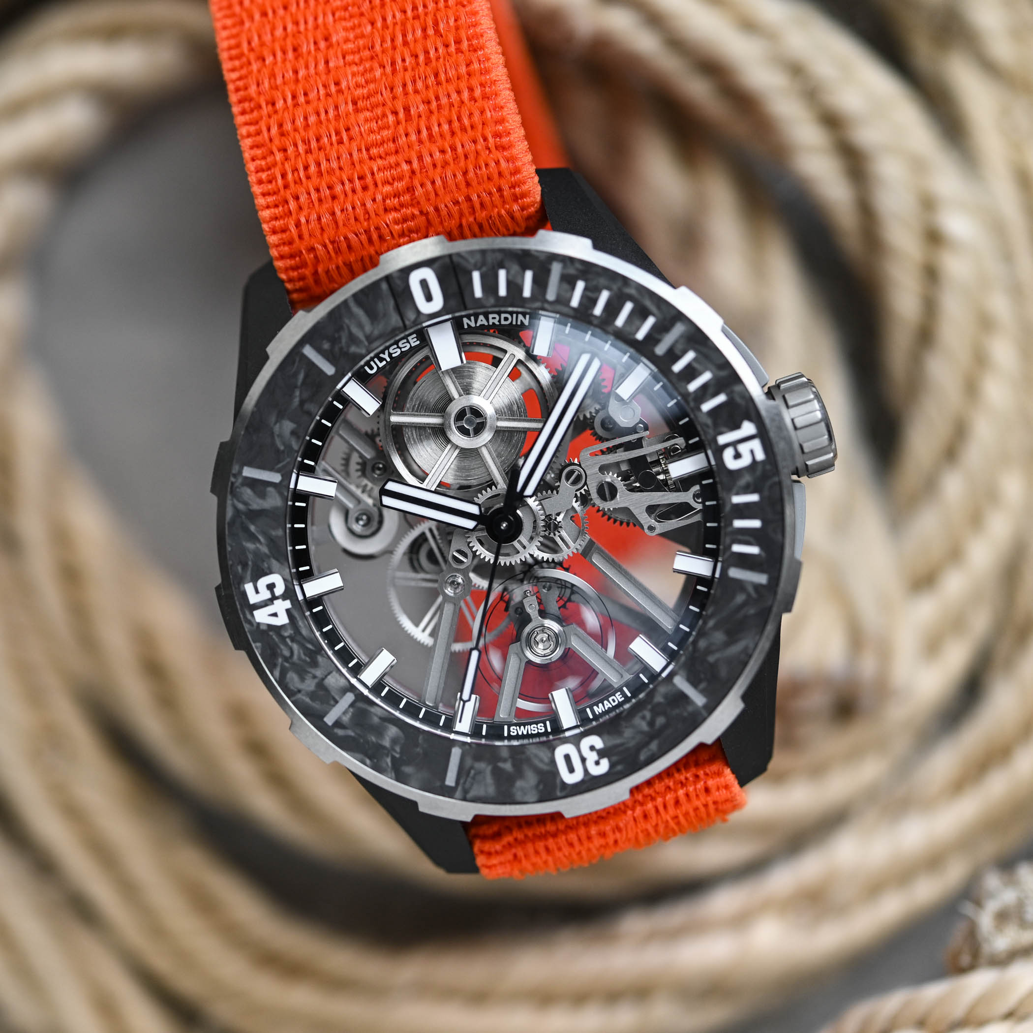 Ulysse Nardin Diver Air - World Lightest Mechanical Dive Watch review - 1 Ulysse Nardin Diver Air - World Lightest Mechanical Dive Watch review - 1