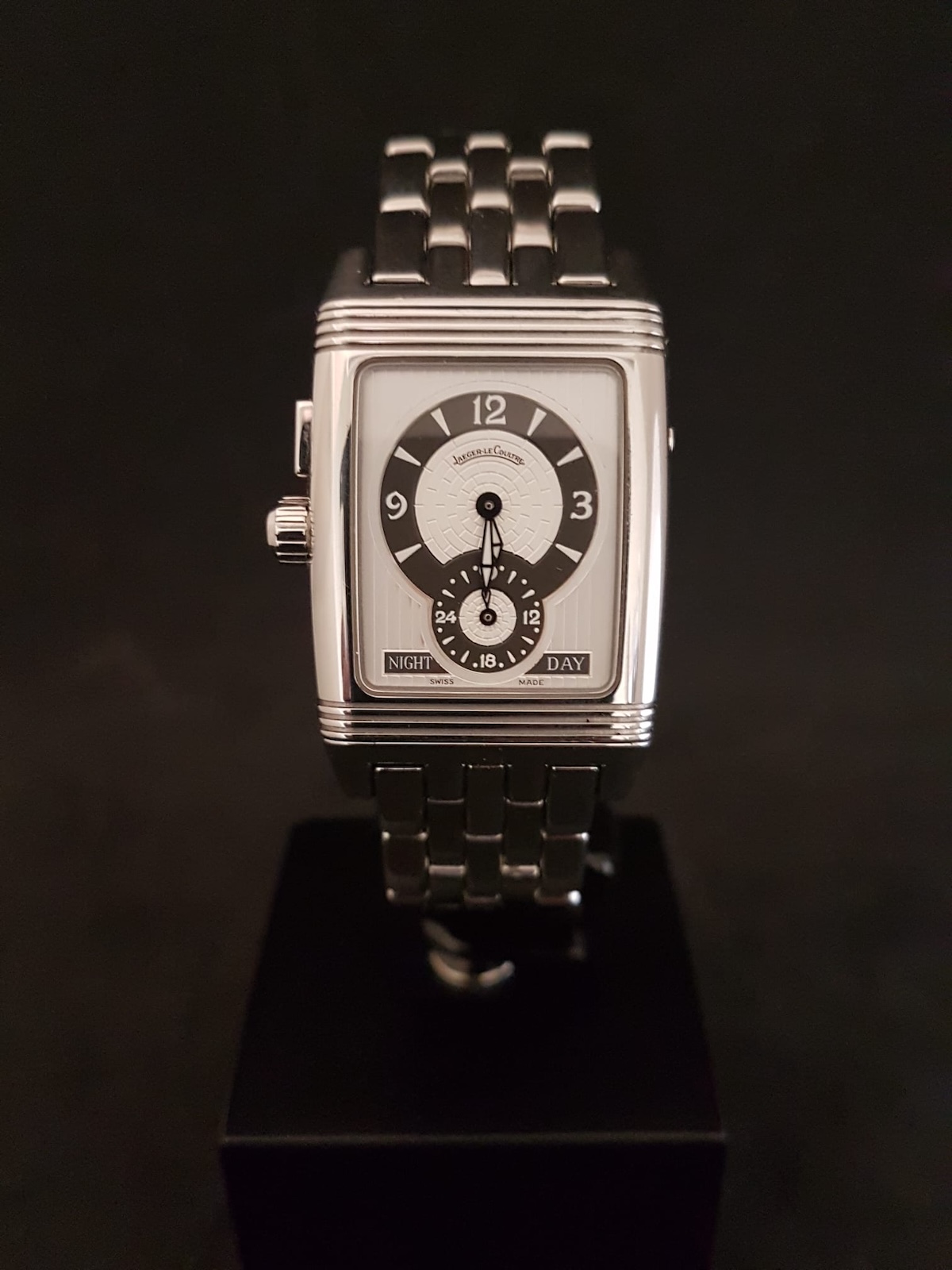 jaegerlecoultre-grandsport-duoface-acier-braceletacier-295851 Image by lesheuressuisses.com