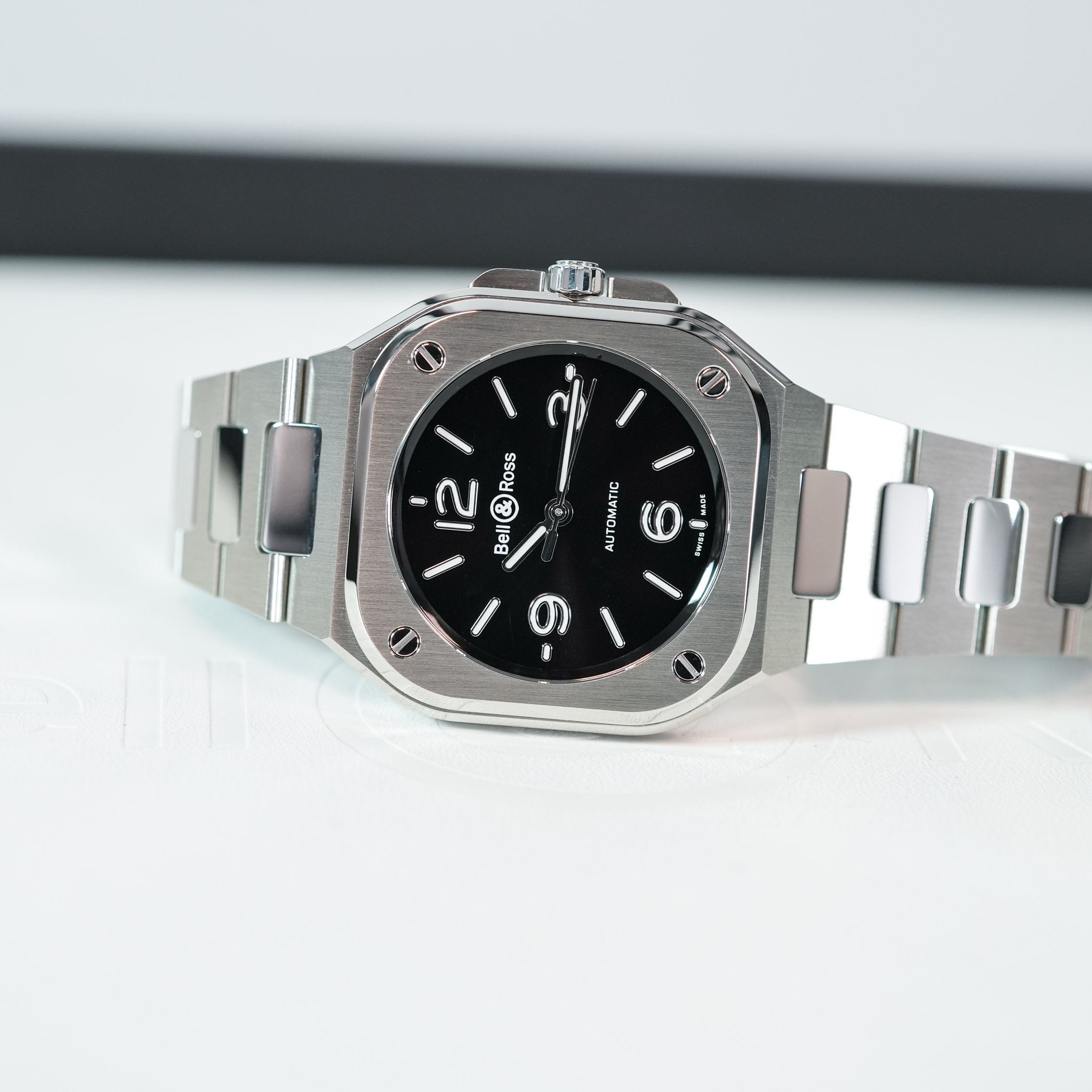 Bell Ross BR-05 36mm review - 3 Bell & Ross BR-05 36mm integrated sports watch