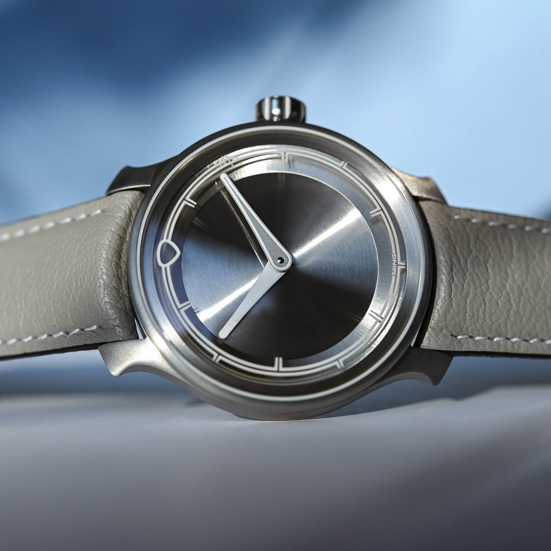 Ming 37.02 Ghost Titanium review - 9 Ming 37.02 Ghost Titanium review - 9