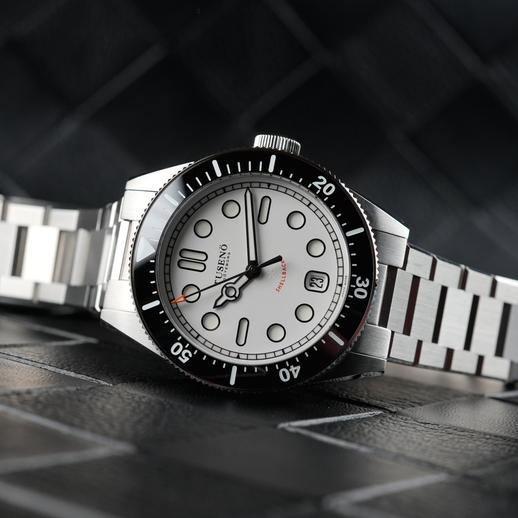 Tusenö Watches Shellback V2 - Steel Case - White dial - 1 Tusenö Watches Shellback V2 - Steel Case - White dial - 1