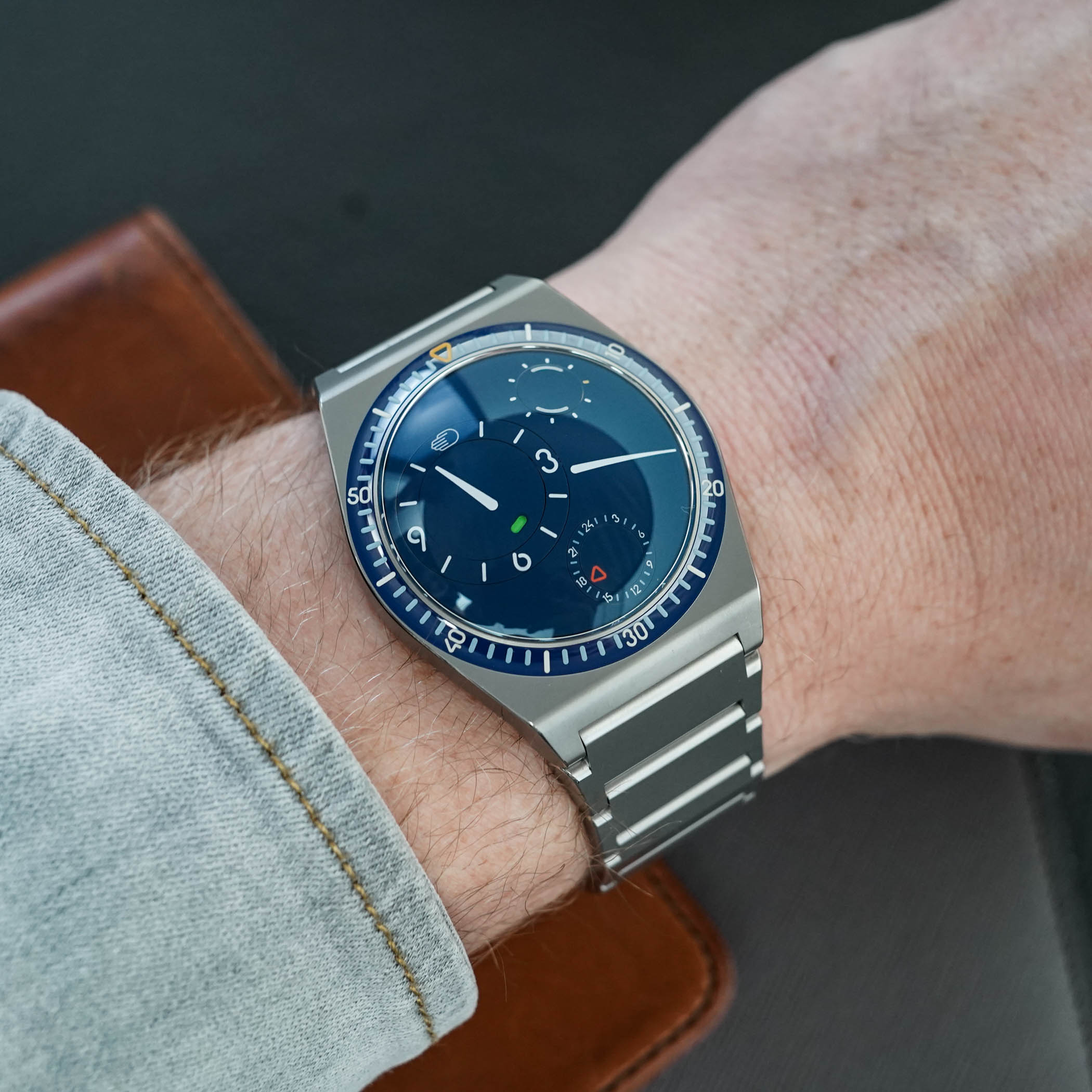 best GMT travel watches of watches and wonders 2025 - Ressence Type 7 - 2 best GMT travel watches of watches and wonders 2025 - Ressence Type 7 - 2