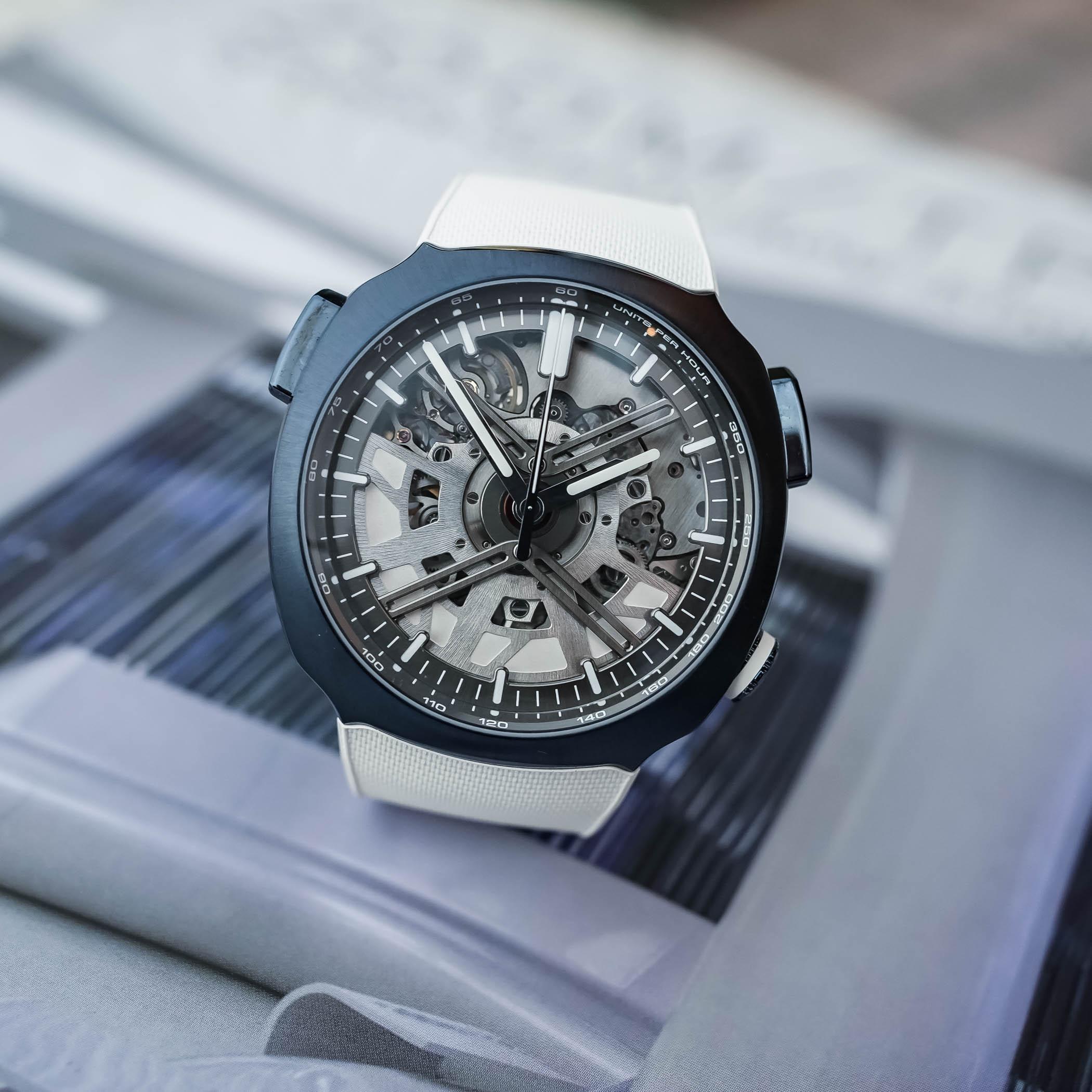 H Moser Cie Streamliner Alpine Drivers Edition Chronograph Automatic Skeleton - review - 1 H Moser Cie Streamliner Alpine Drivers Edition Chronograph Automatic Skeleton - review - 1
