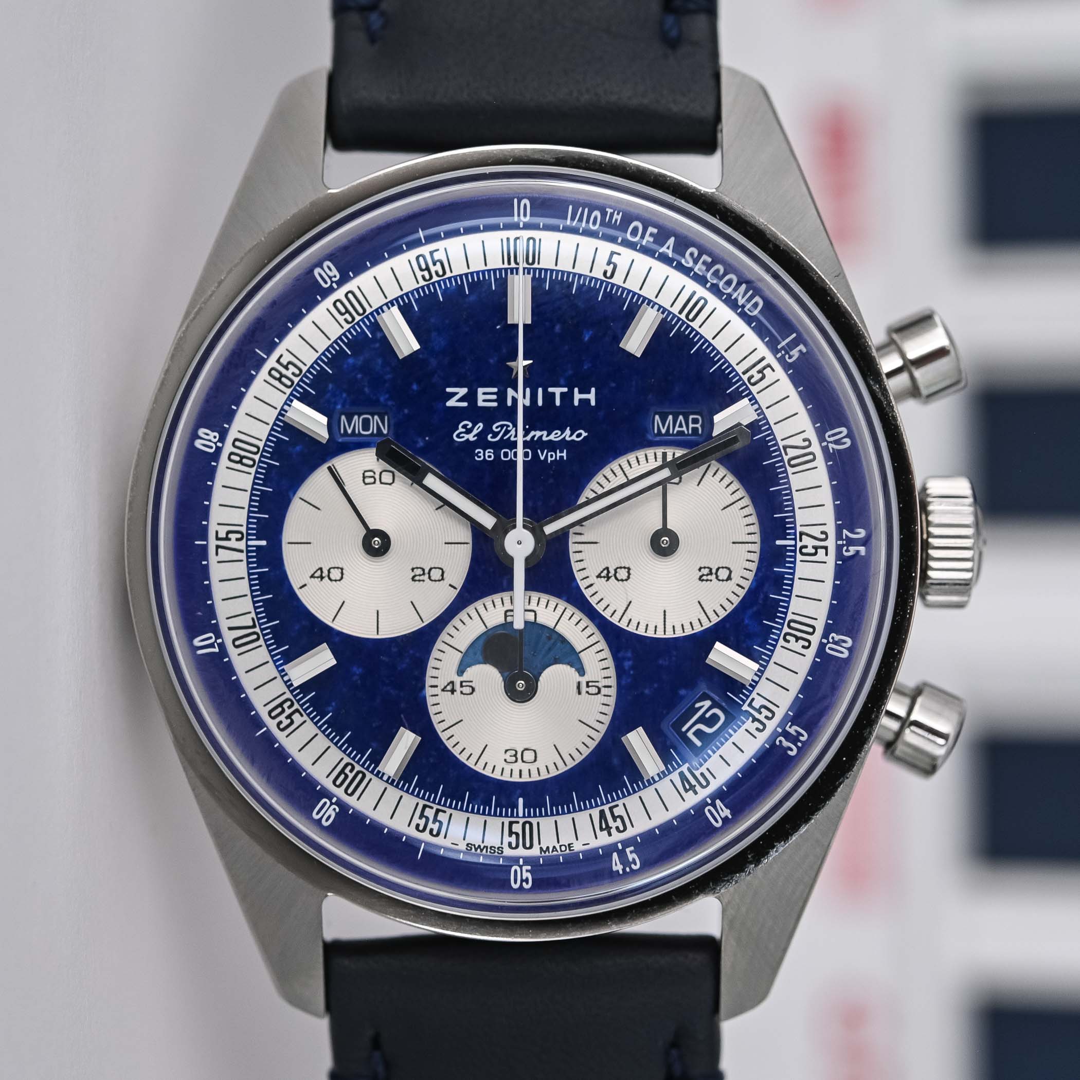 Zenith Chronomaster Original Triple Calendar lapis lazuli stone dial - review 5 Zenith Chronomaster Original Triple Calendar lapis lazuli stone dial - review 5