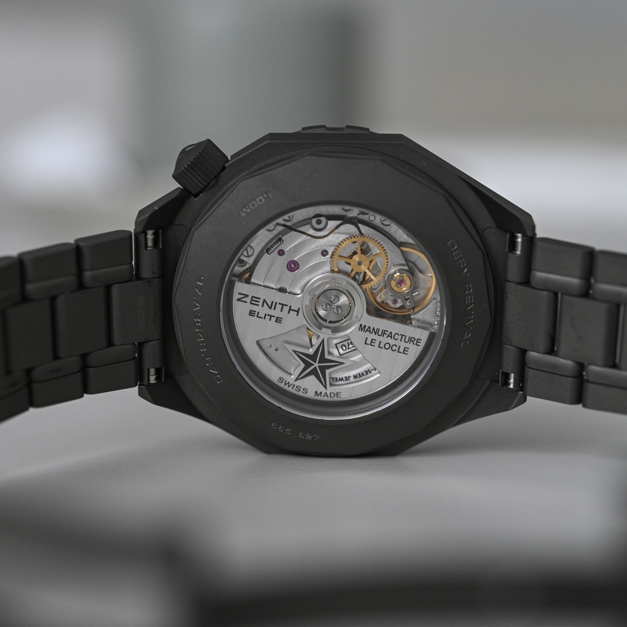 Zenith Defy Revival Diver Shadow microblasted titanium - review - 3 Zenith Defy Revival Diver Shadow microblasted titanium - review - 3