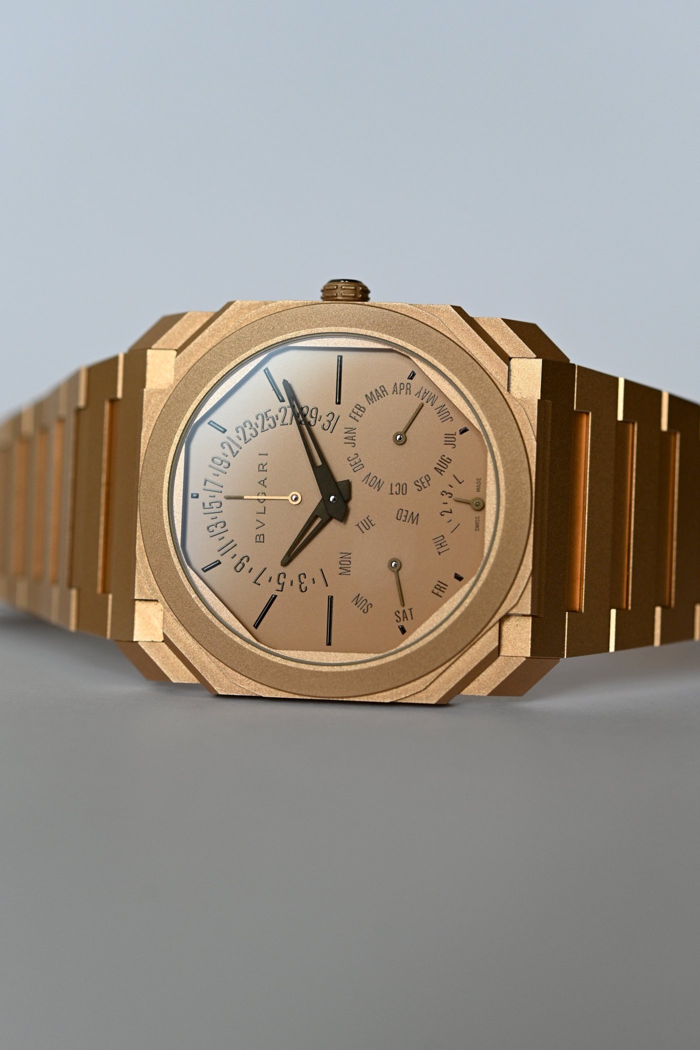 2025 Bulgari Octo Finissimo Perpetual Calendar Rose Gold - 2 2025 Bulgari Octo Finissimo Perpetual Calendar Rose Gold - 2