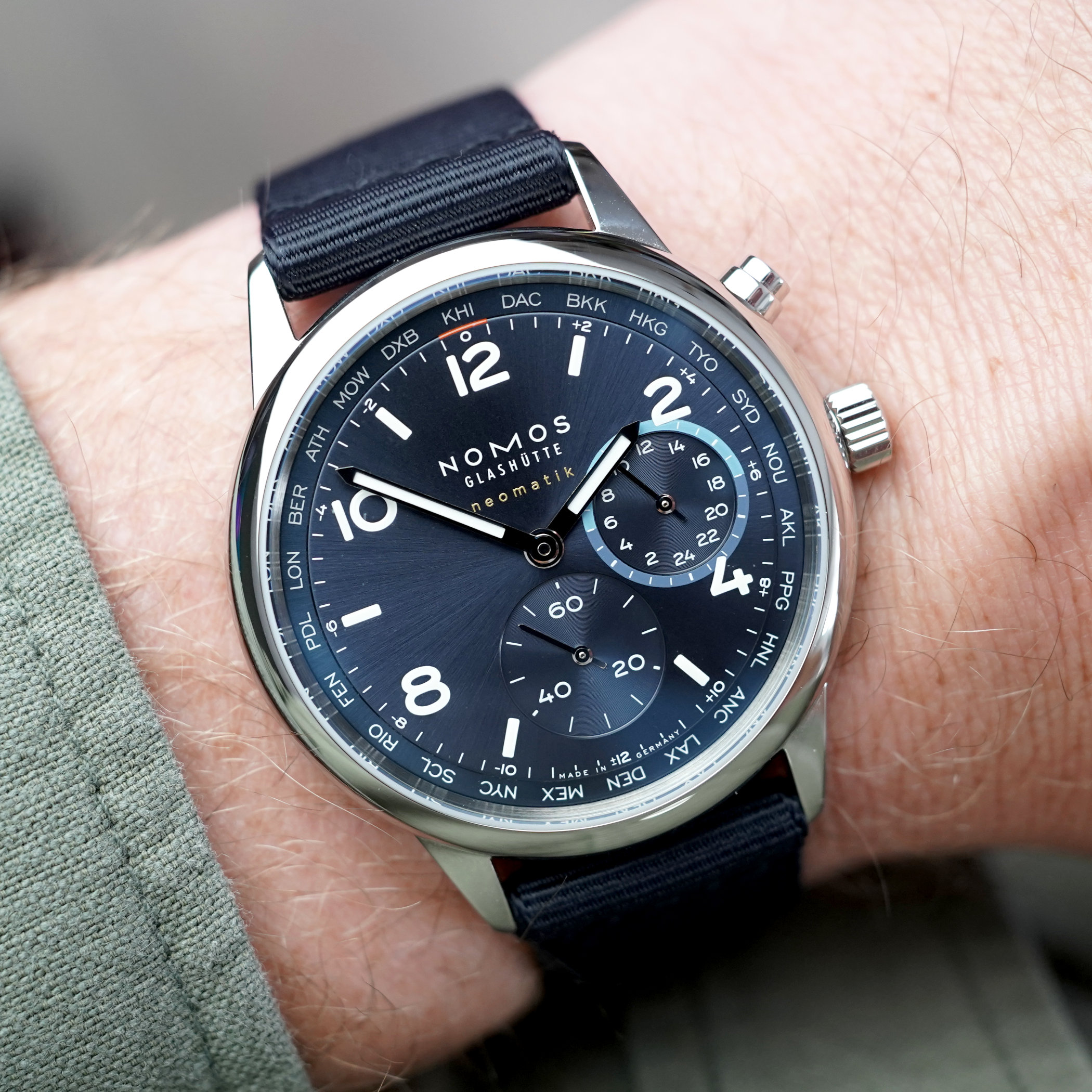 2025 Nomos Club Sport Neomatik Worldtimer - 2 2025 Nomos Club Sport Neomatik Worldtimer - 2