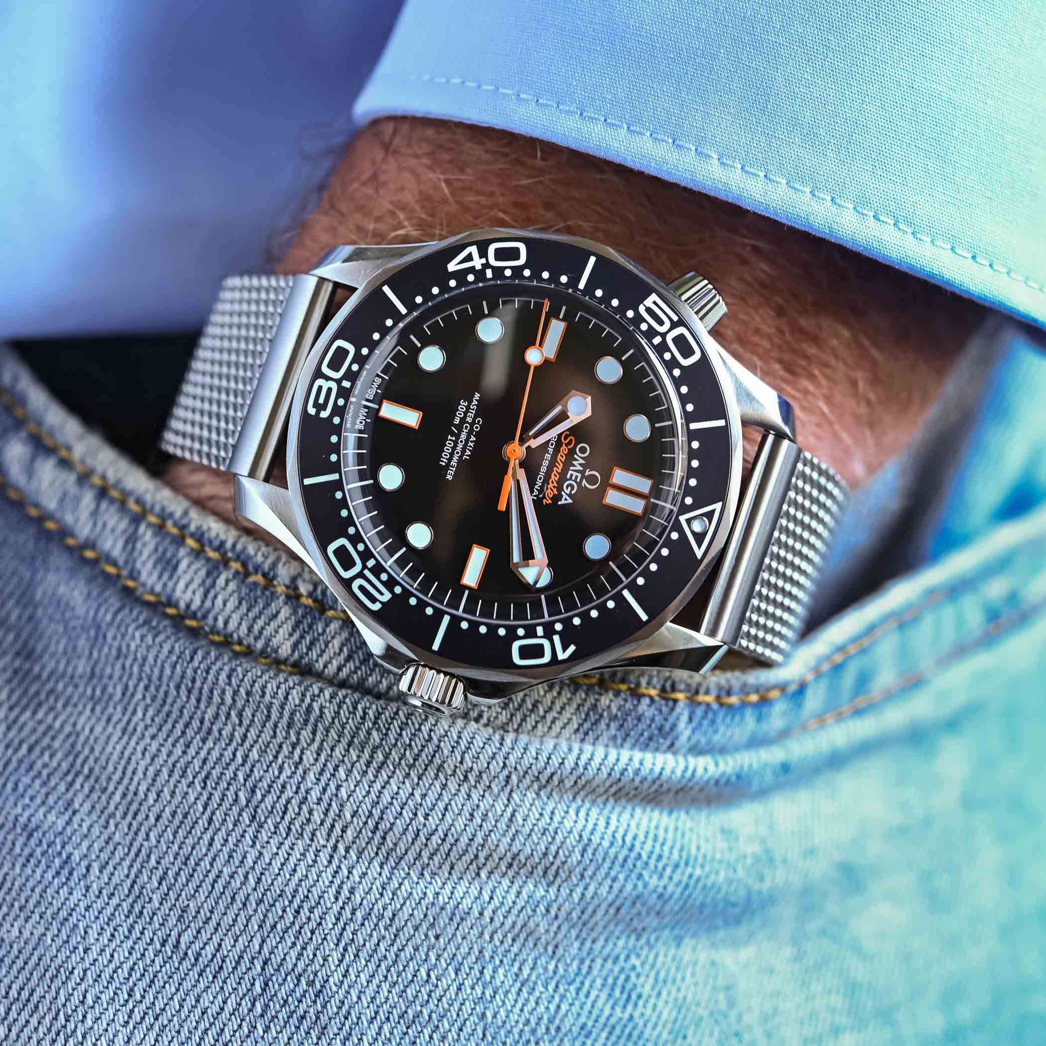 2025 Omega Seamaster Diver 300M No-Date Orange review video - 1 2025 Omega Seamaster Diver 300M No-Date Orange review video - 1