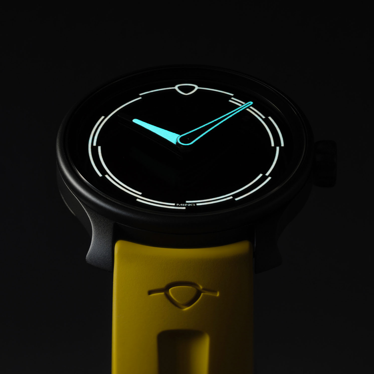 MING 37.02 Monolith 5 MING 37.02 Monolith 5