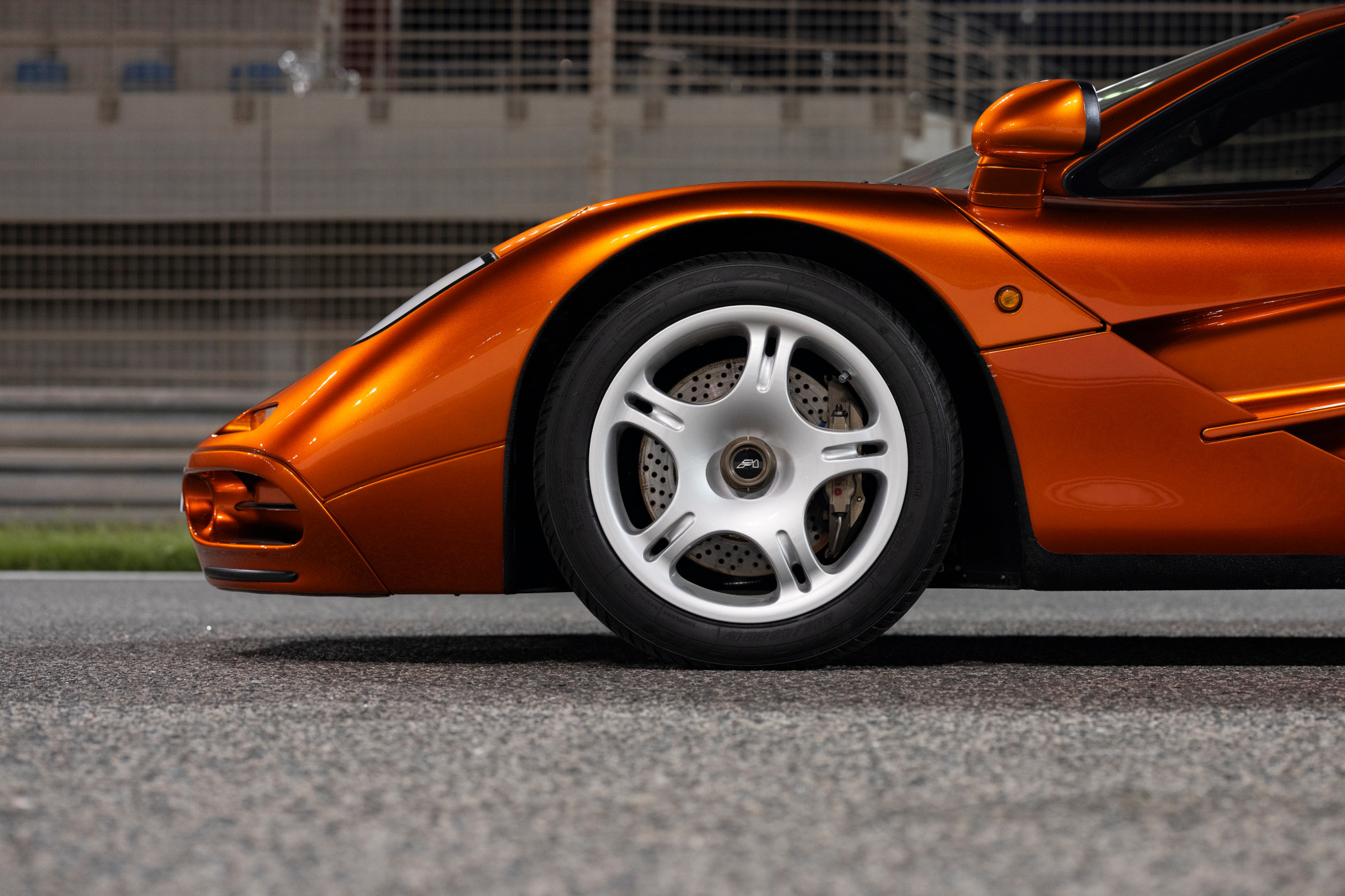 Mansour Ojjeh Collection - McLaren F1 - Tom Hartley Jnr - 9 Mansour Ojjeh Collection - McLaren F1 - Tom Hartley Jnr - 9