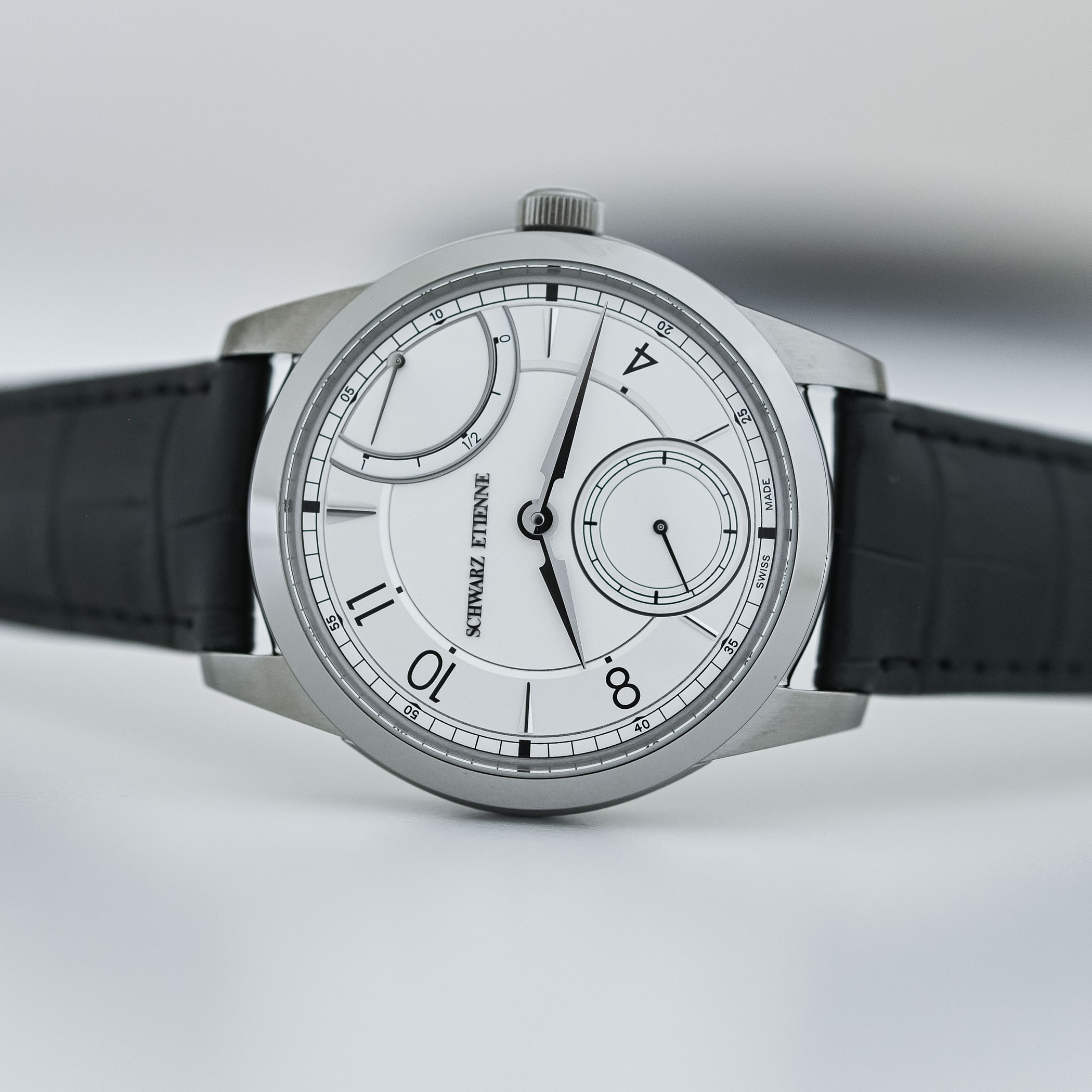 Schwarz Etienne 1902 Power Reserve Reserve de Marche Review - 12 Schwarz Etienne 1902 Power Reserve Reserve de Marche Review - 12