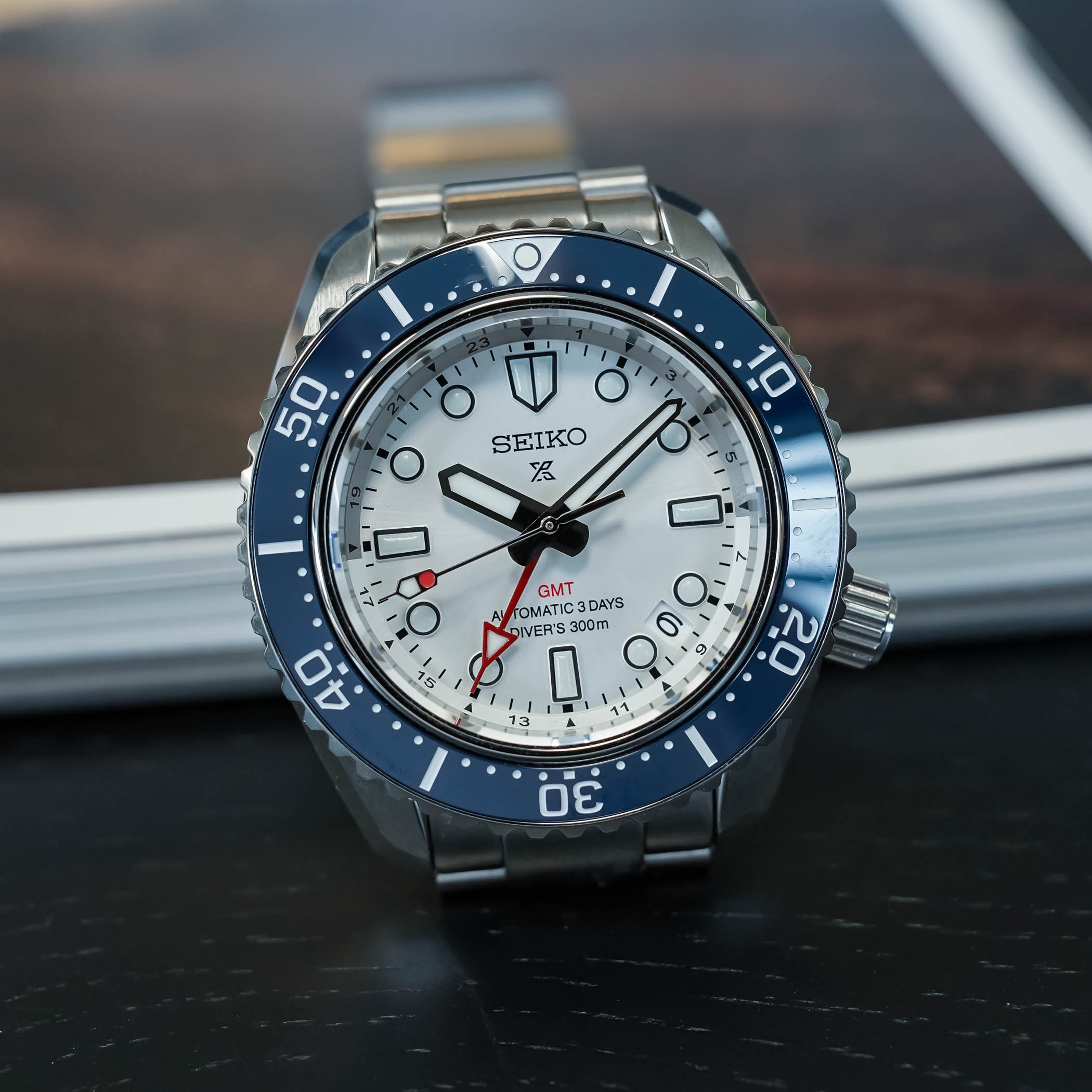 Seiko Prospex 1968 Heritage Diver GMT SPB519 300m micro-adjust clasp review 5 Seiko Prospex 1968 Heritage Diver GMT SPB519 300m micro-adjust clasp review 5