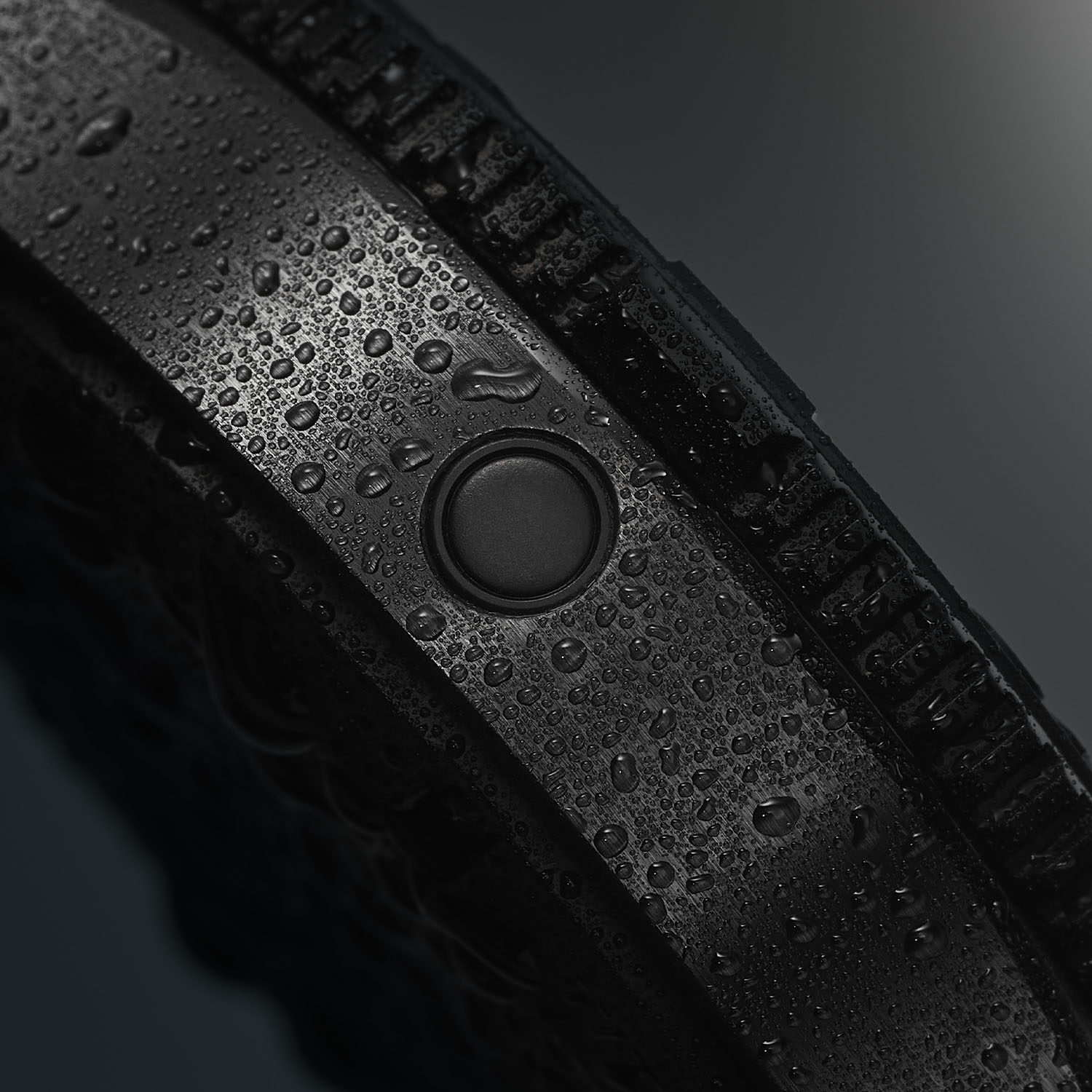 Bremont Supermarine 500m Black Ceramic with Polar White Dial 5 Bremont Supermarine 500m Black Ceramic with Polar White Dial 5