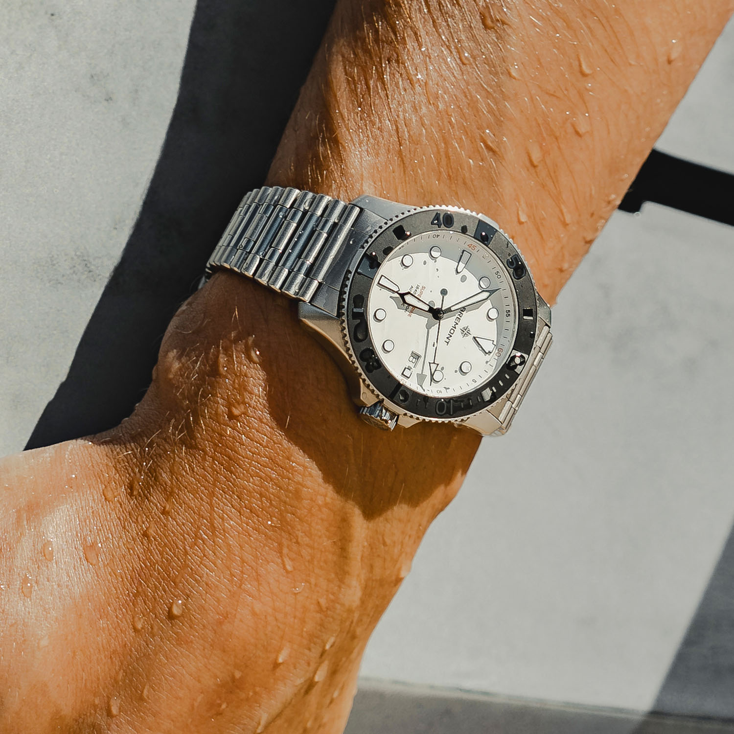 Bremont Supermarine 500m Polar White Dive Watch - 9 Bremont Supermarine 500m Polar White Dive Watch - 9