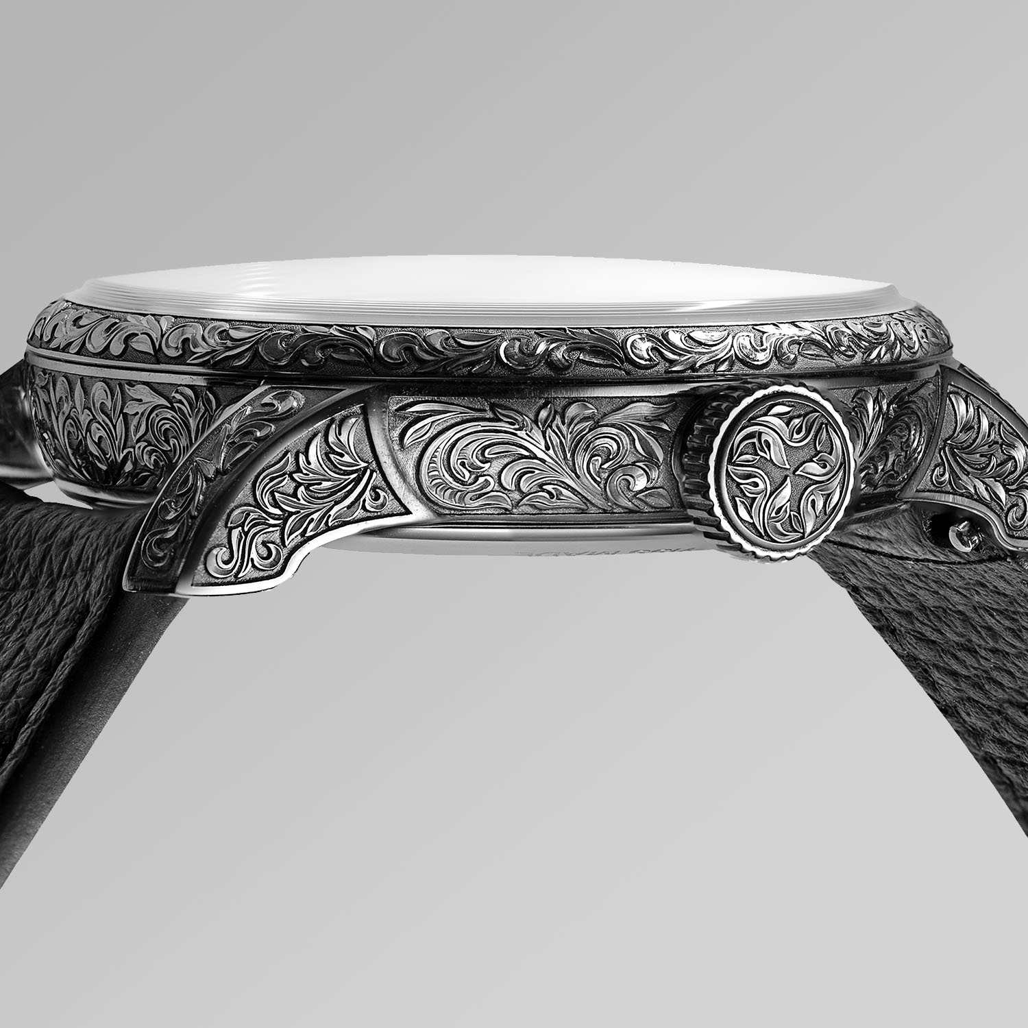 Louis Erard Gravee Main - hand engraved case 8 Louis Erard Gravee Main - hand engraved case 8