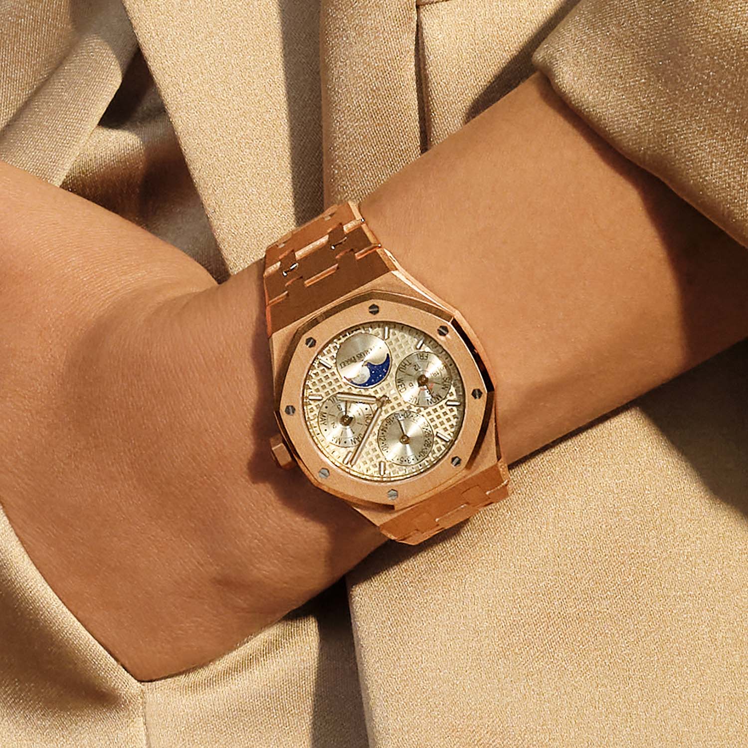 Audemars Piguet Royal Oak Perpetual Calendar 38mm - 26684ST 26684OR - 7 Audemars Piguet Royal Oak Perpetual Calendar 38mm - 26684ST 26684OR - 7