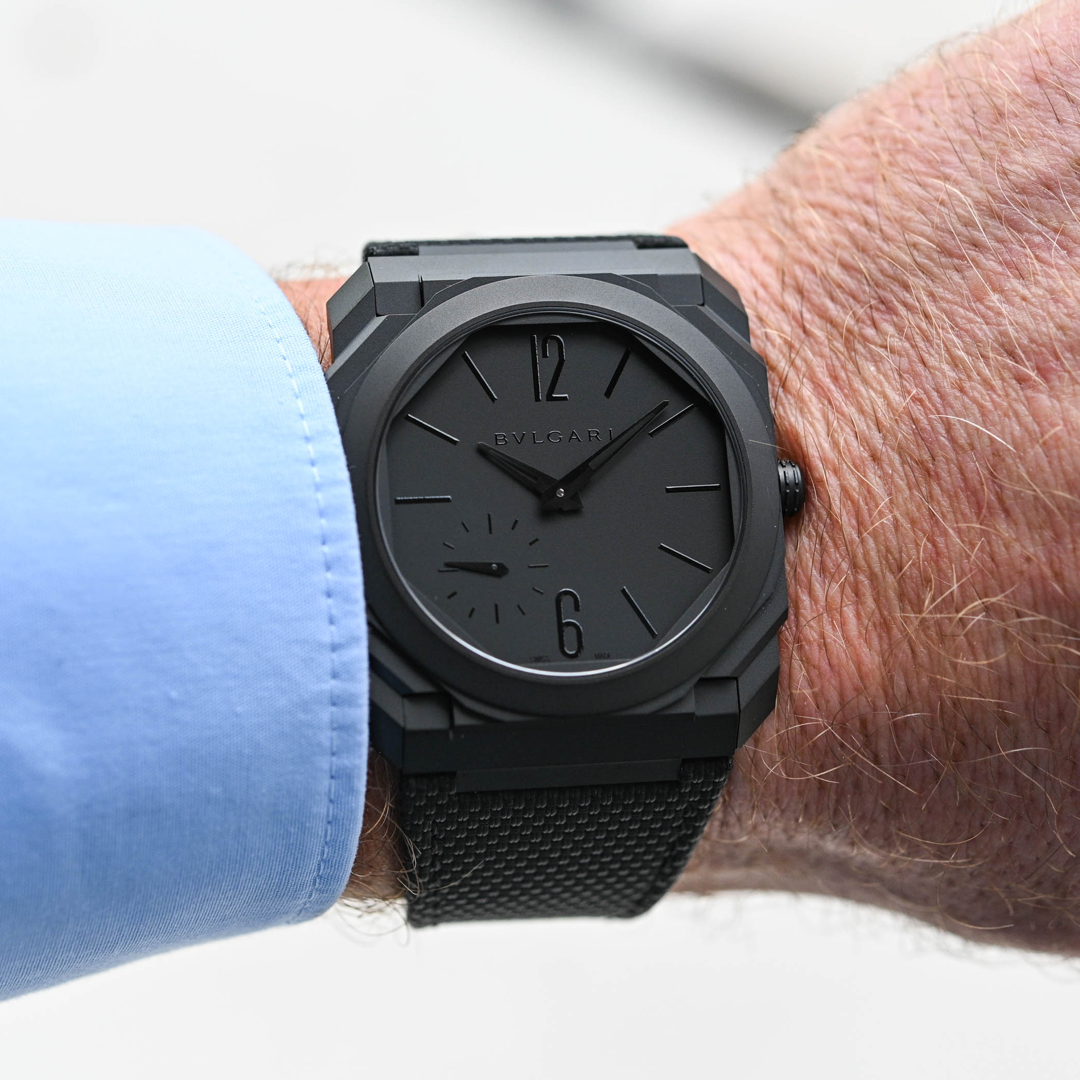 Bulgari Octo Finissimo Automatic Titanium Black DLC 104268 - review - 3 Bulgari Octo Finissimo Automatic Titanium Black DLC 104268 - review - 3