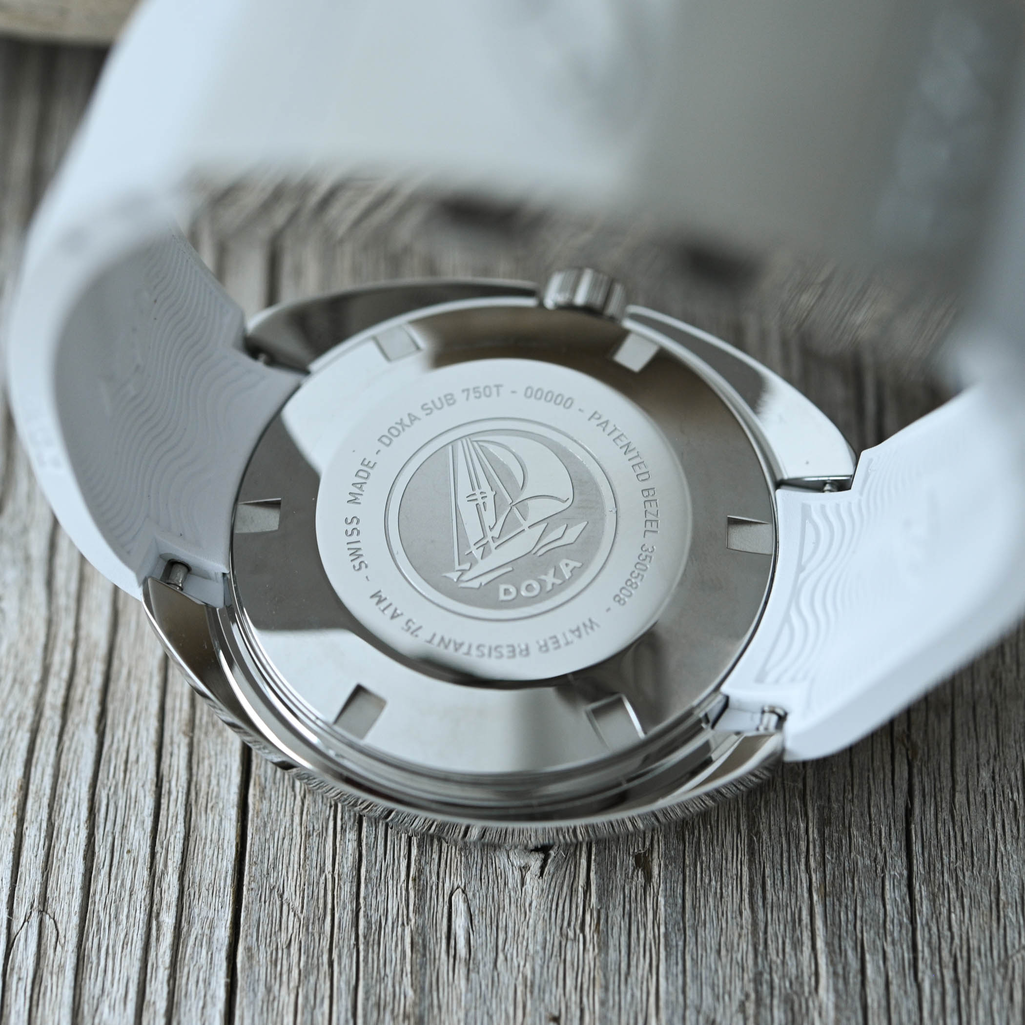 Doxa SUB 750T Collection dive watch Review - 11 Doxa SUB 750T Collection dive watch Review - 11