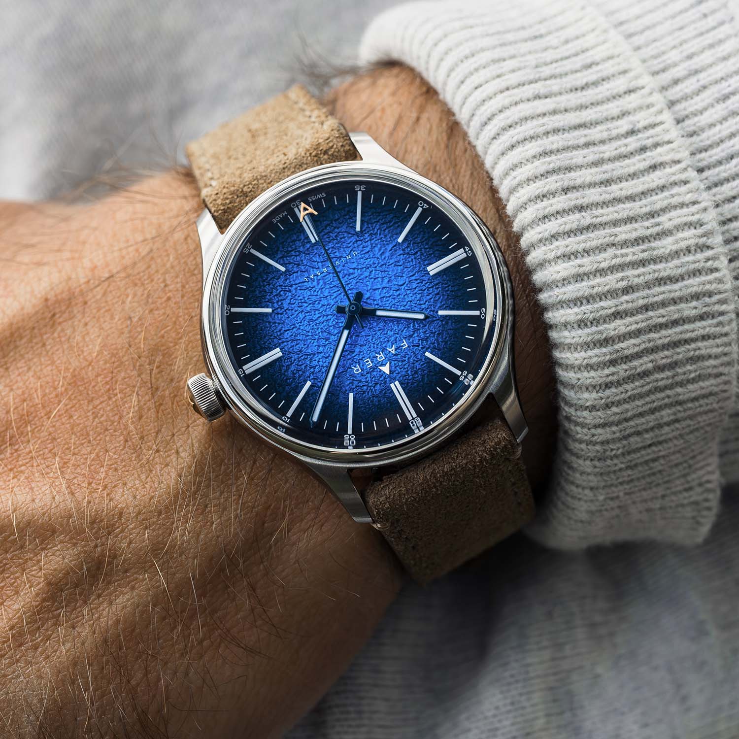 Farer Three Hand Series III - 7 Farer Three Hand Series III - 7