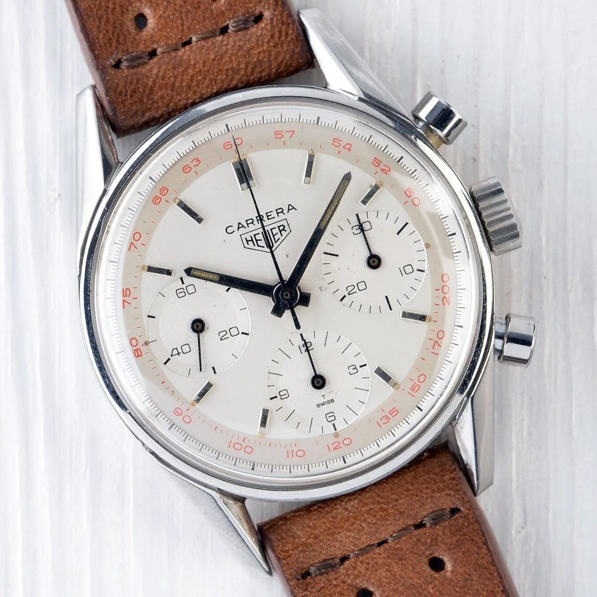 heuer carrera chronograph 2447P red tachymeter heuer carrera chronograph 2447P red tachymeter