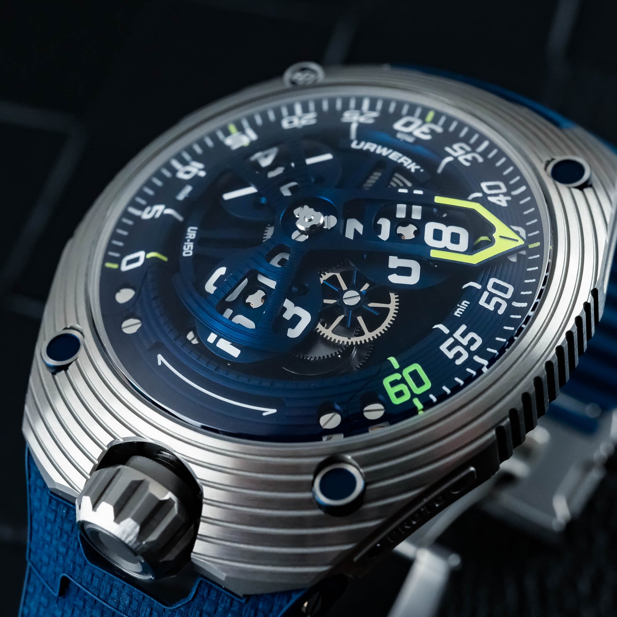 Urwerk UR-150 Blue Scorpion review 11 Urwerk UR-150 Blue Scorpion review 11