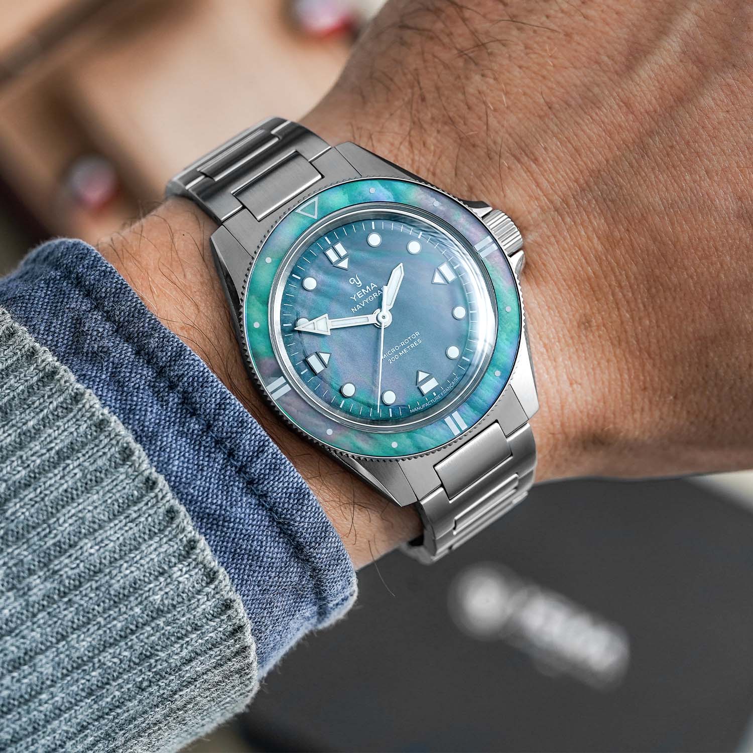 Yema Navygraf Pearl cmm.20 micro-rotor - mother-of-pearl dive watch - 8 Yema Navygraf Pearl cmm.20 micro-rotor - mother-of-pearl dive watch - 8