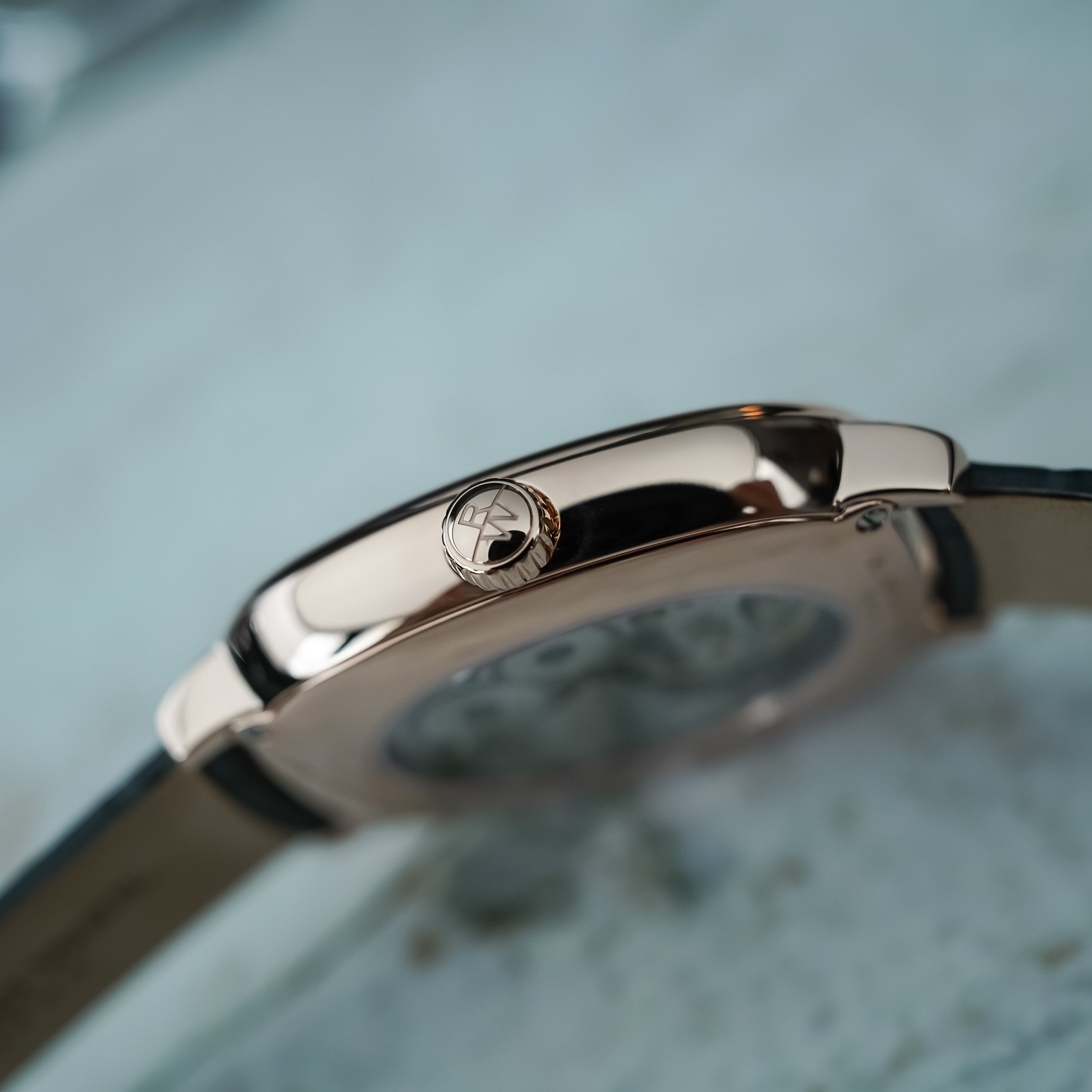 raymond-weil-toccata-heritage-collection-elliptical-accessible-dress-watch-video-review-8 raymond-weil-toccata-heritage-collection-elliptical-accessible-dress-watch-video-review-8