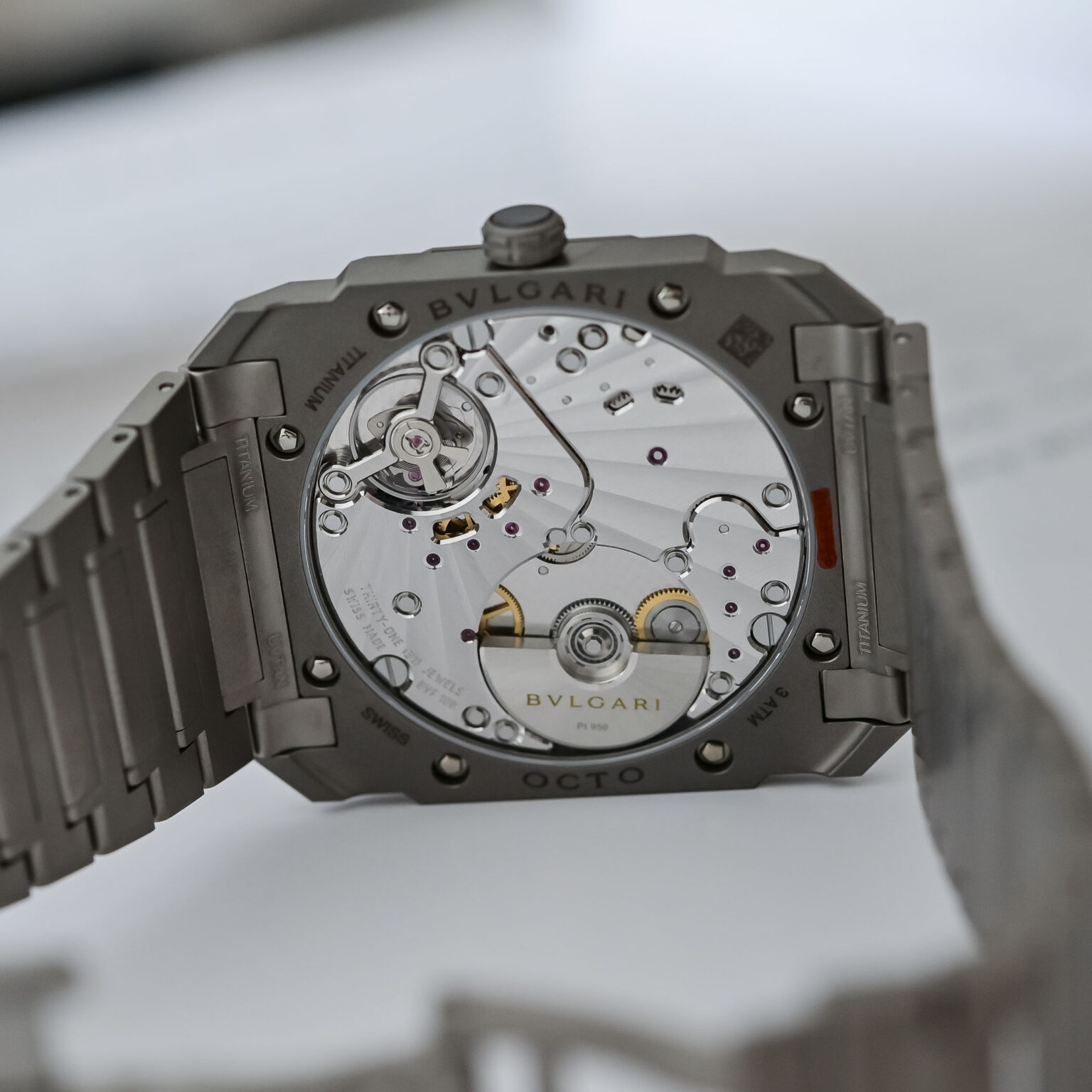 First Look: The New, Compact Bulgari Octo Finissimo Automatic 37mm ...