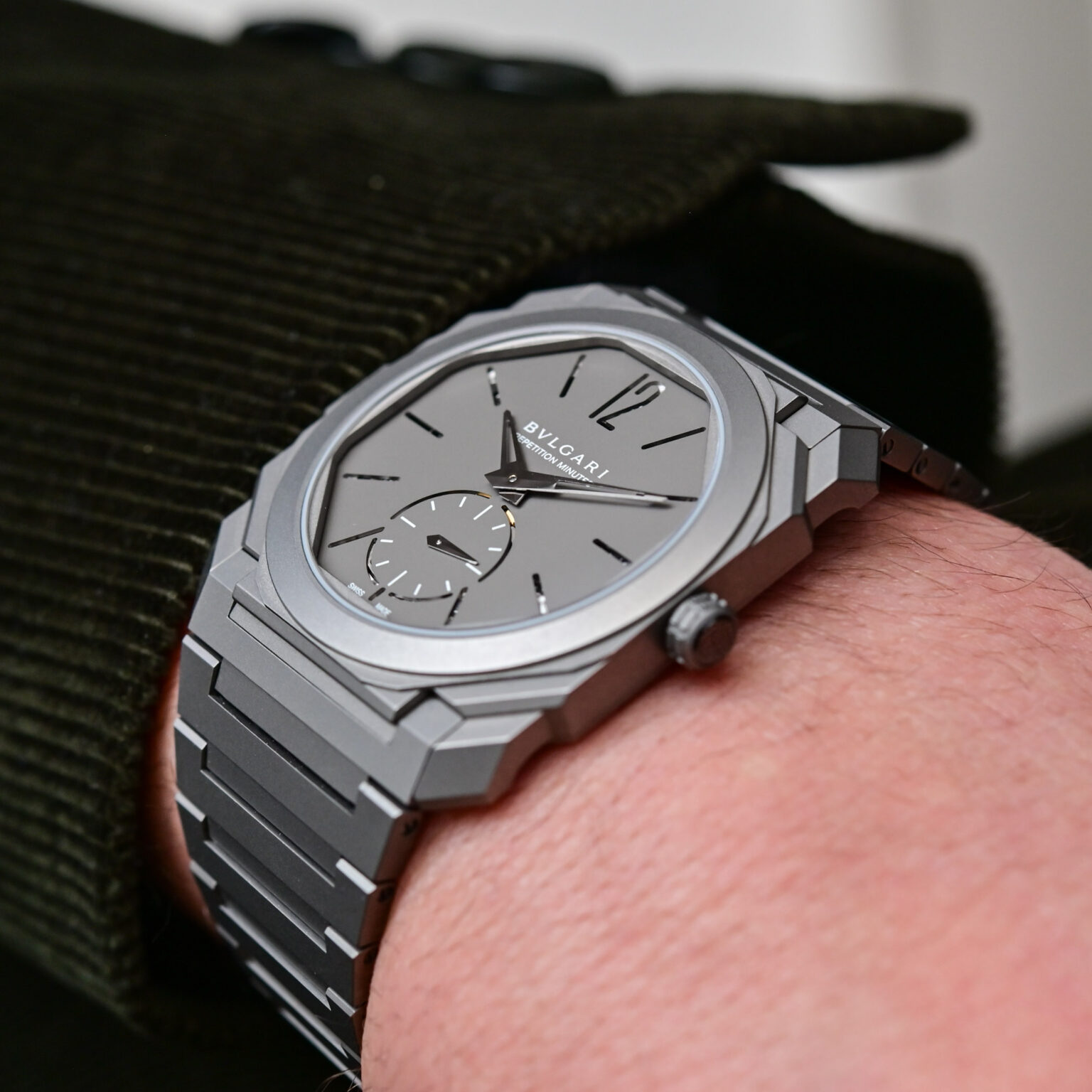 First Look: The Compact Bulgari Octo Finissimo Minute Repeater 37mm