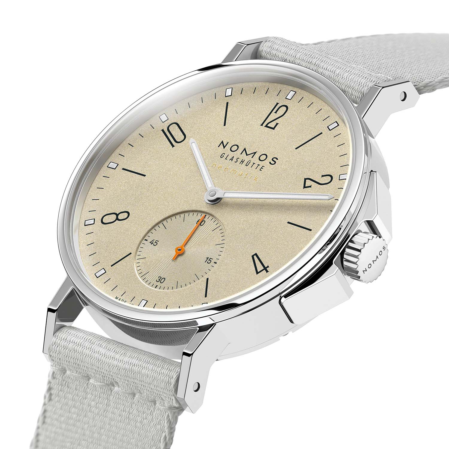 ご紹介 – ノモス アホイ ネオマティック サンド アンド スカイ、36mm、ノーデイトになりました