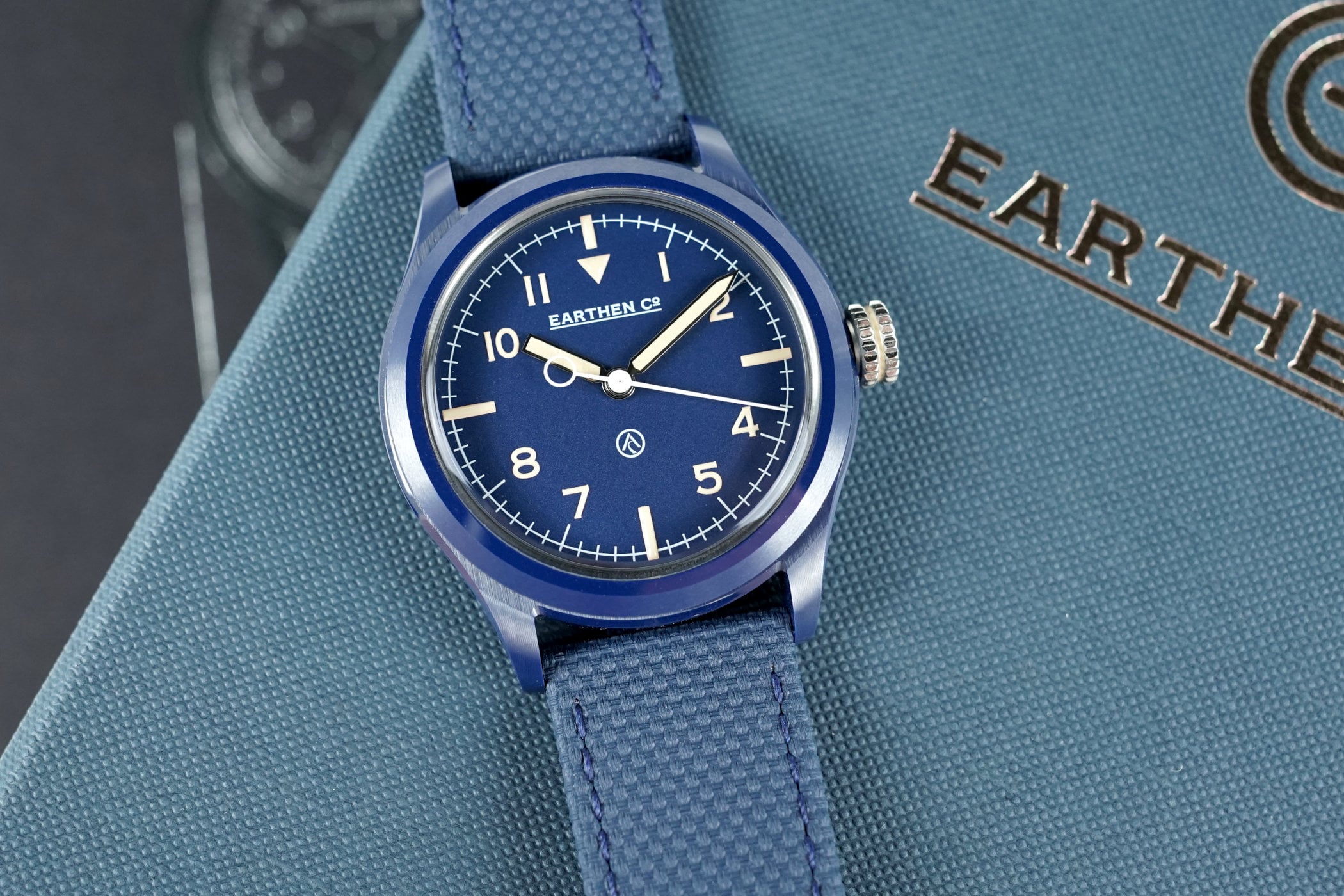Buying Guide – Battling Scratches, With Five Cool Ceramic Watches