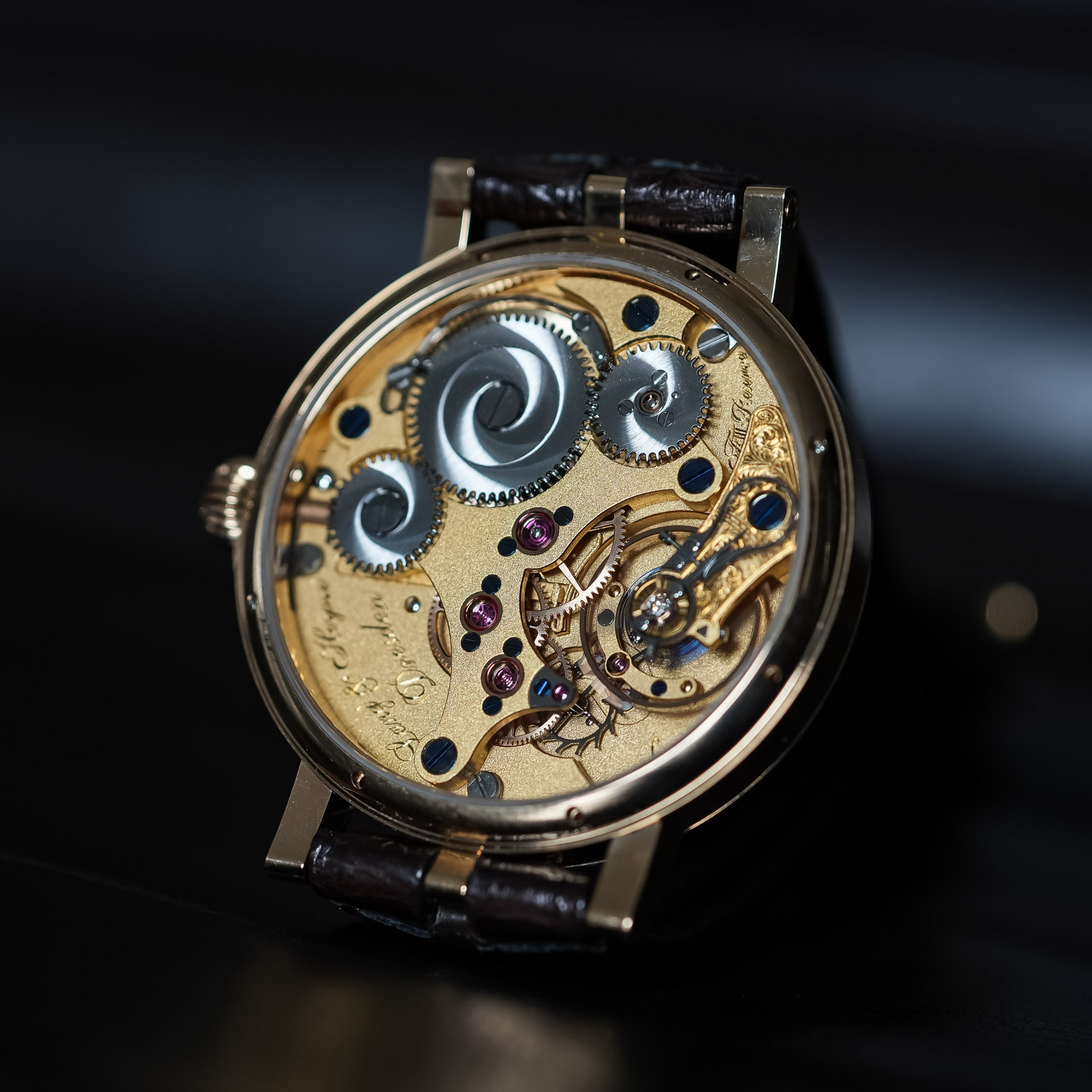 The Lang & Heyne Friedrich III, Now with a Power Reserve Indication (Incl. Video)
