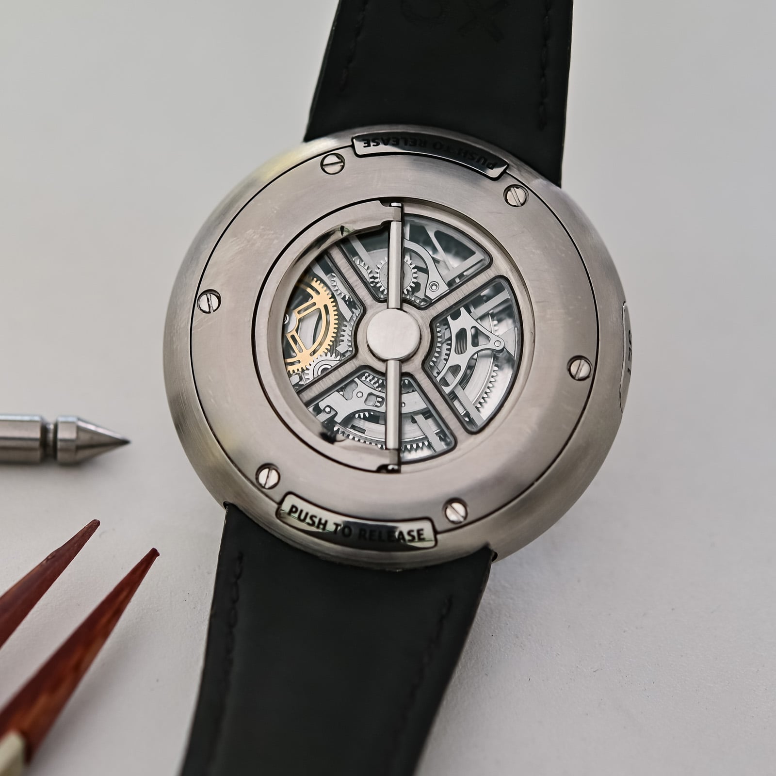 Marco Tedeschi’s Impressive Central Floating Tourbillon in Black Aventurine