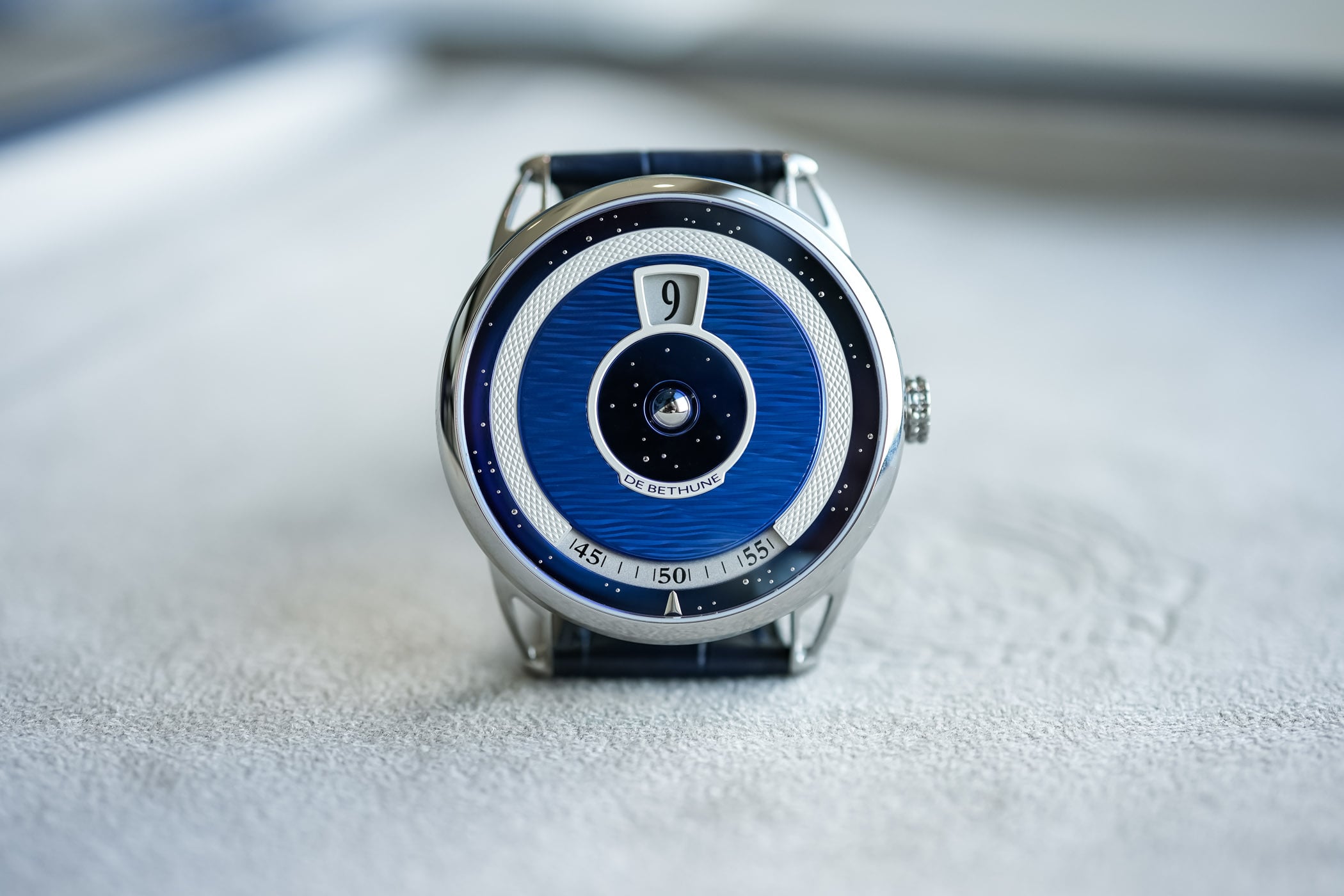 De Bethune DB25 Digitale