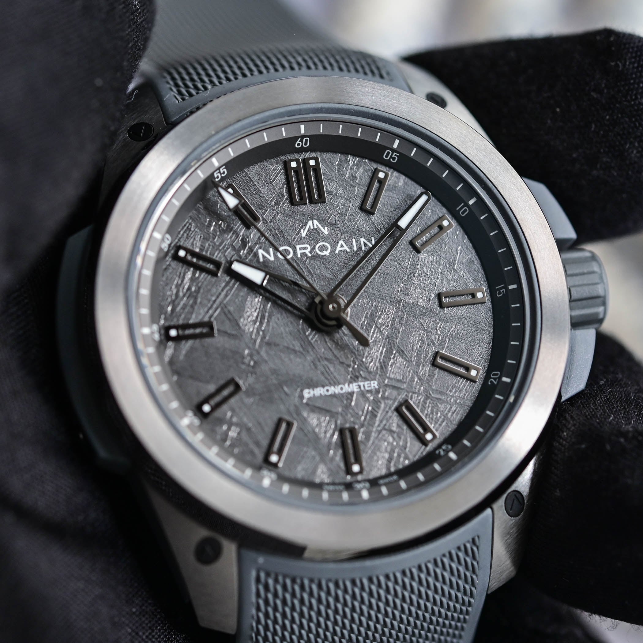 Norqain Wild One Titanium Meteorite - review - 1
