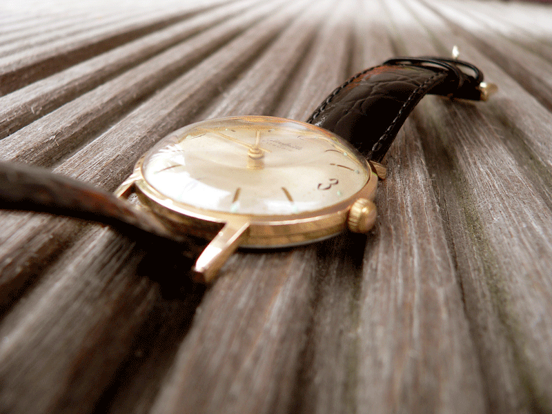 Glashüte Uhren Betrieb - Seneator Sixties