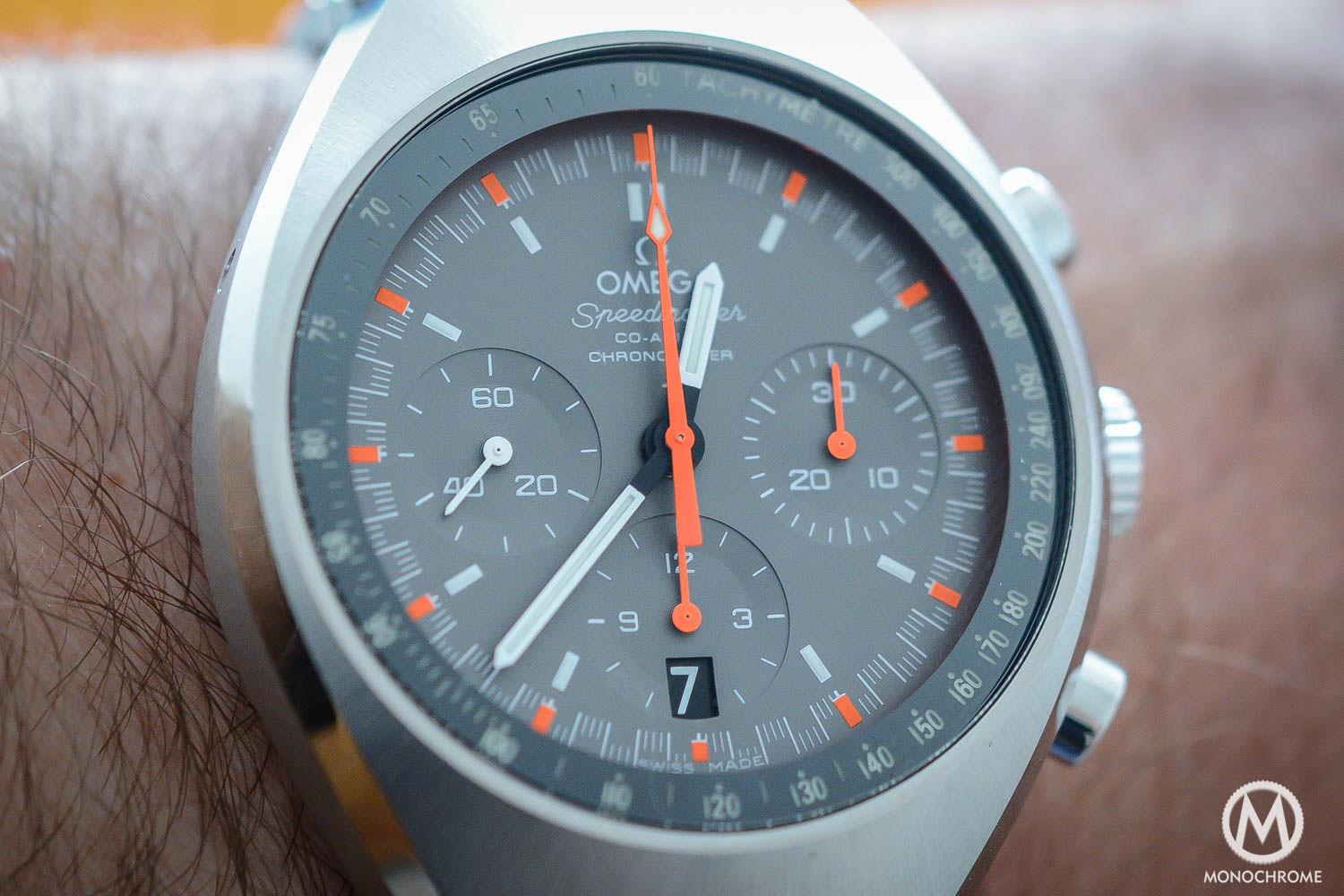 Omega Speedmaster Mark II Chronograph Co-Axial Orange racing dial - ref. 327.10.43.50.06.001 - 5