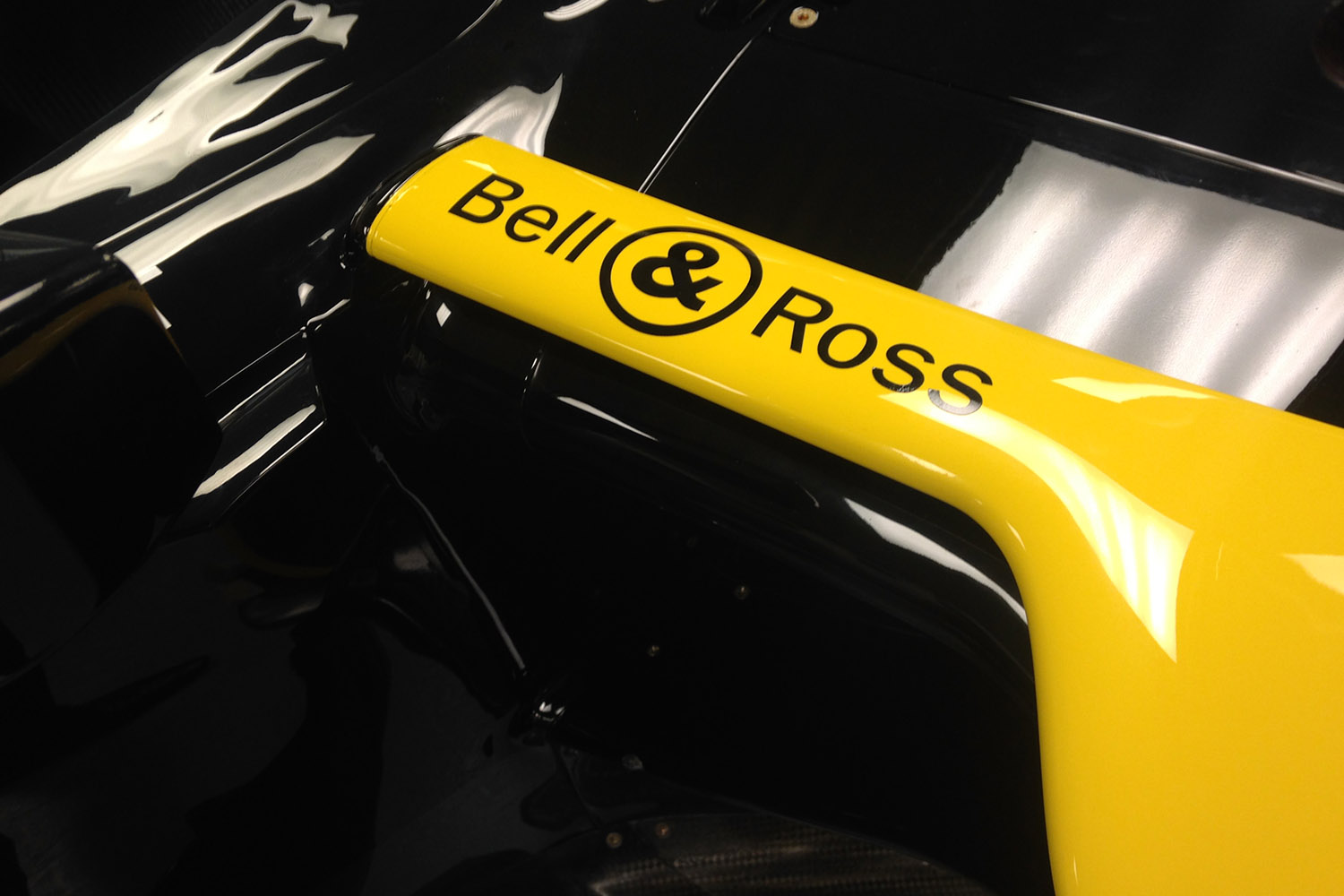 Bell & Ross X Renault Sport Formula 1 Team - 2