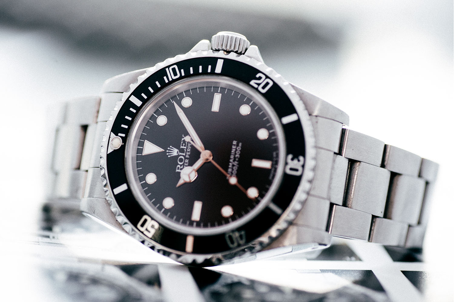 5 Cool Finds Chronext - 5 Essential Dive Watches - Rolex Submariner 14060