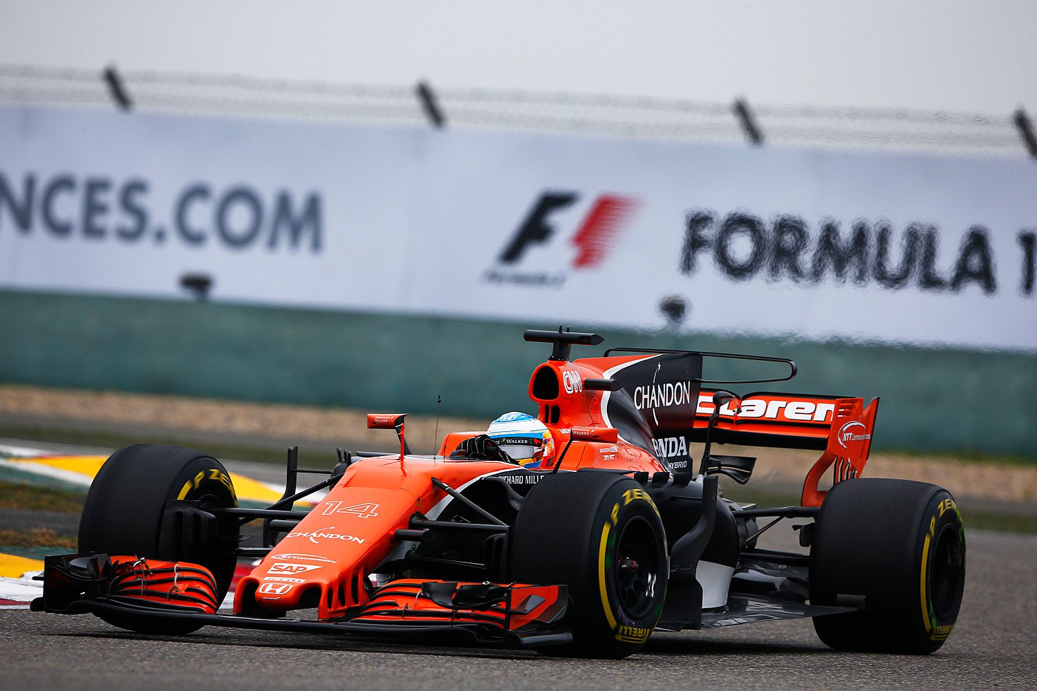 2017_McLaren_MCL32_Honda_Fernando_Alonso_Stoffel_Vandoorne_Richard_Mille_3.jpg-large